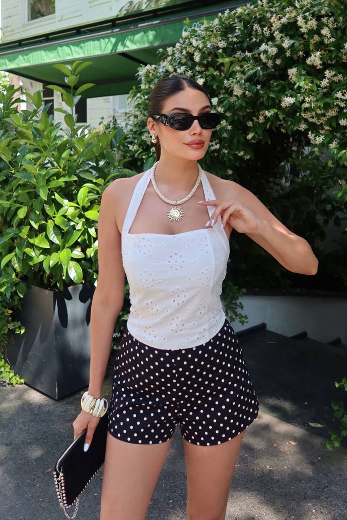 Brode Boyun Geçmeli Bluz EKRU
