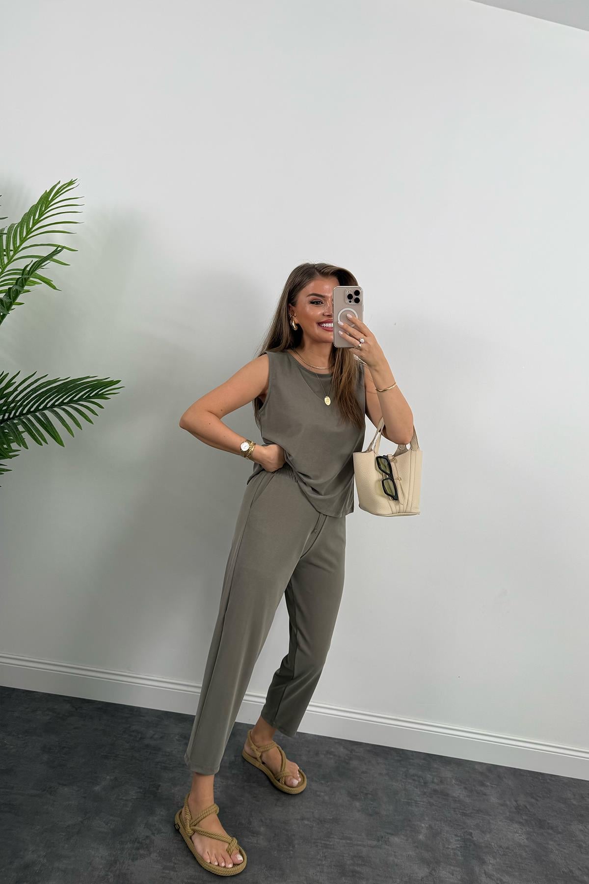 1. Sınıf Kalite Pike Modal Kumaş Pantolon Bluz Likralı Takım Haki