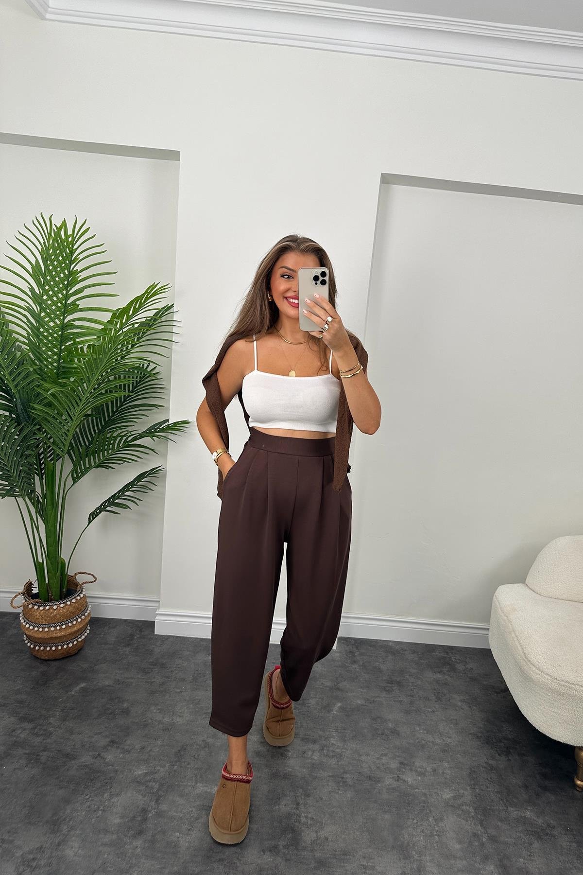 1. Sınıf Kalite Oysh Kumaş Beli Lastikli Harem Pantolon Kahverengi