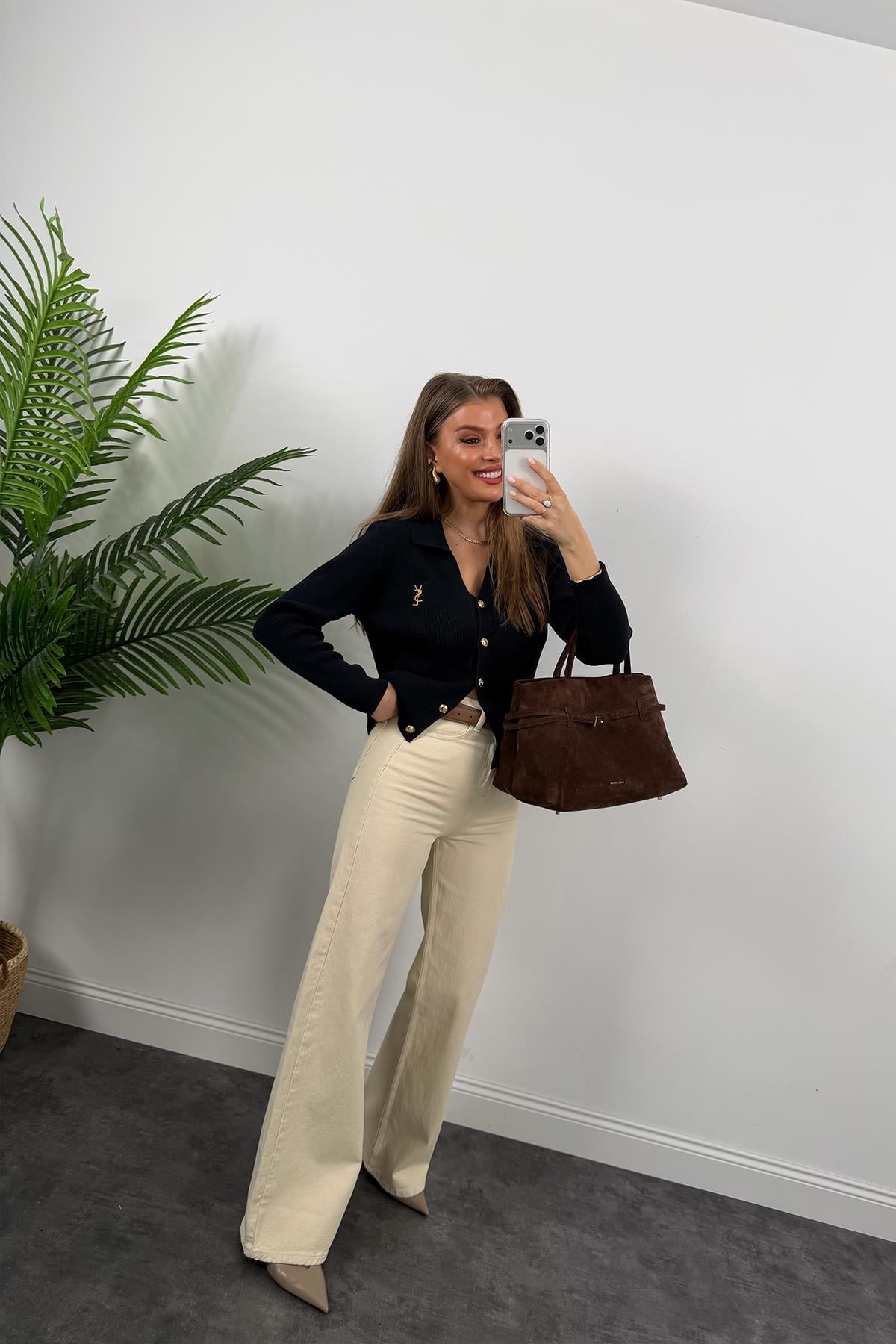 1. Sınıf Kalite Marka Model Gold Nakışlı Hırka Lacivert