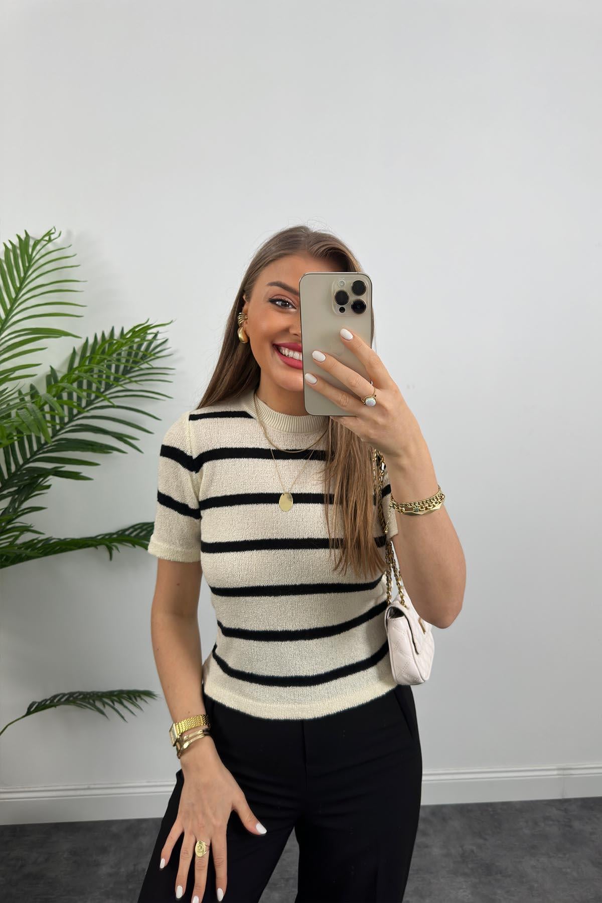 1. Sınıf Kalite Yumuş Dokulu Massimo Model Çizgili Triko Taş