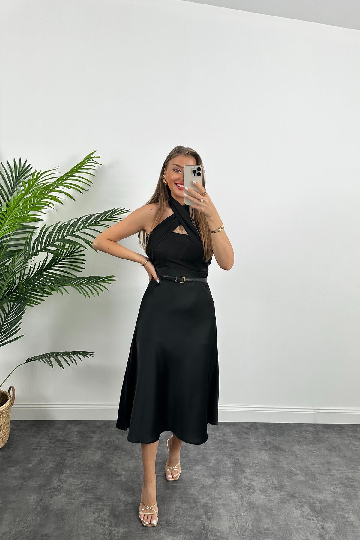 1. Sınıf Kalite Dışı Saten İçi Viskos Özel Dokulu Midi Boy Siyah Etek