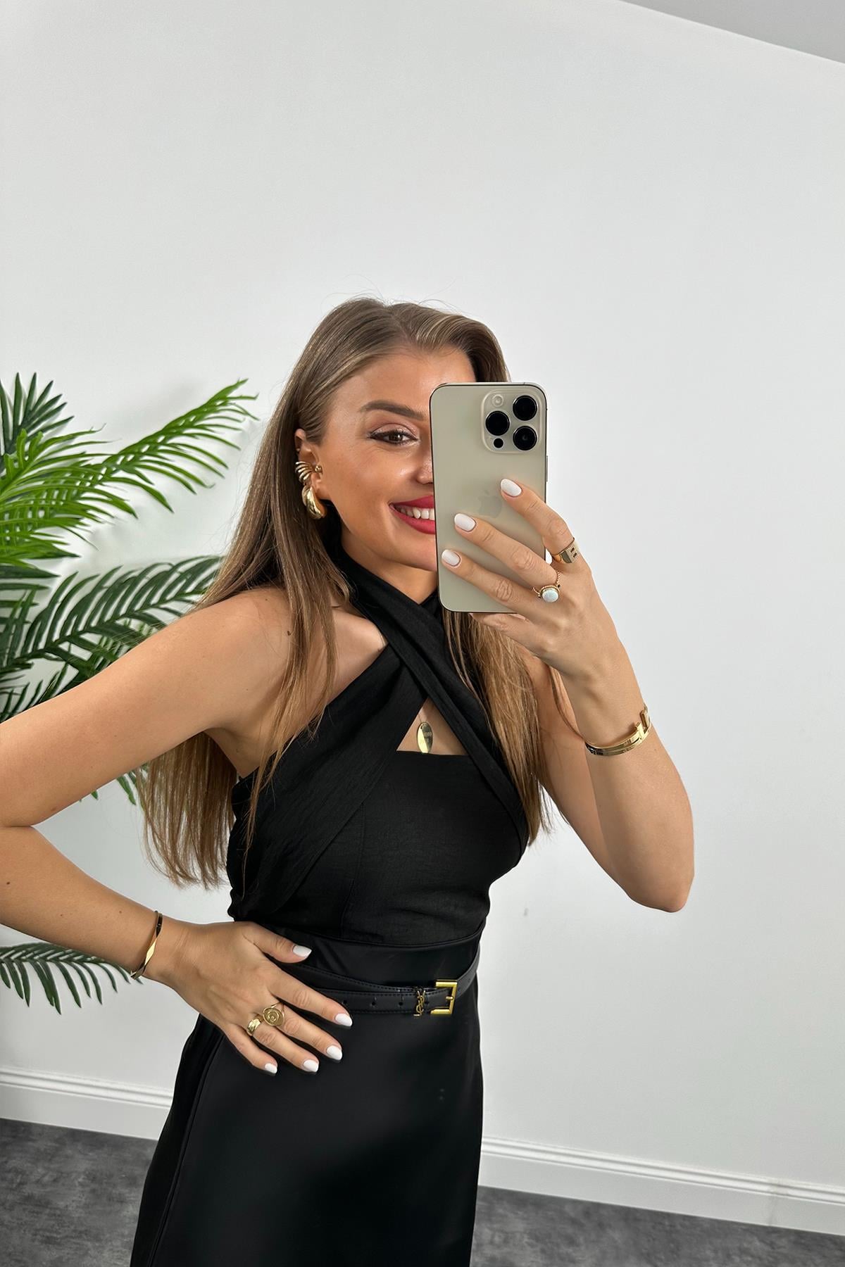 1. Sınıf Kalite Dışı Saten İçi Viskos Özel Dokulu Midi Boy Siyah Etek