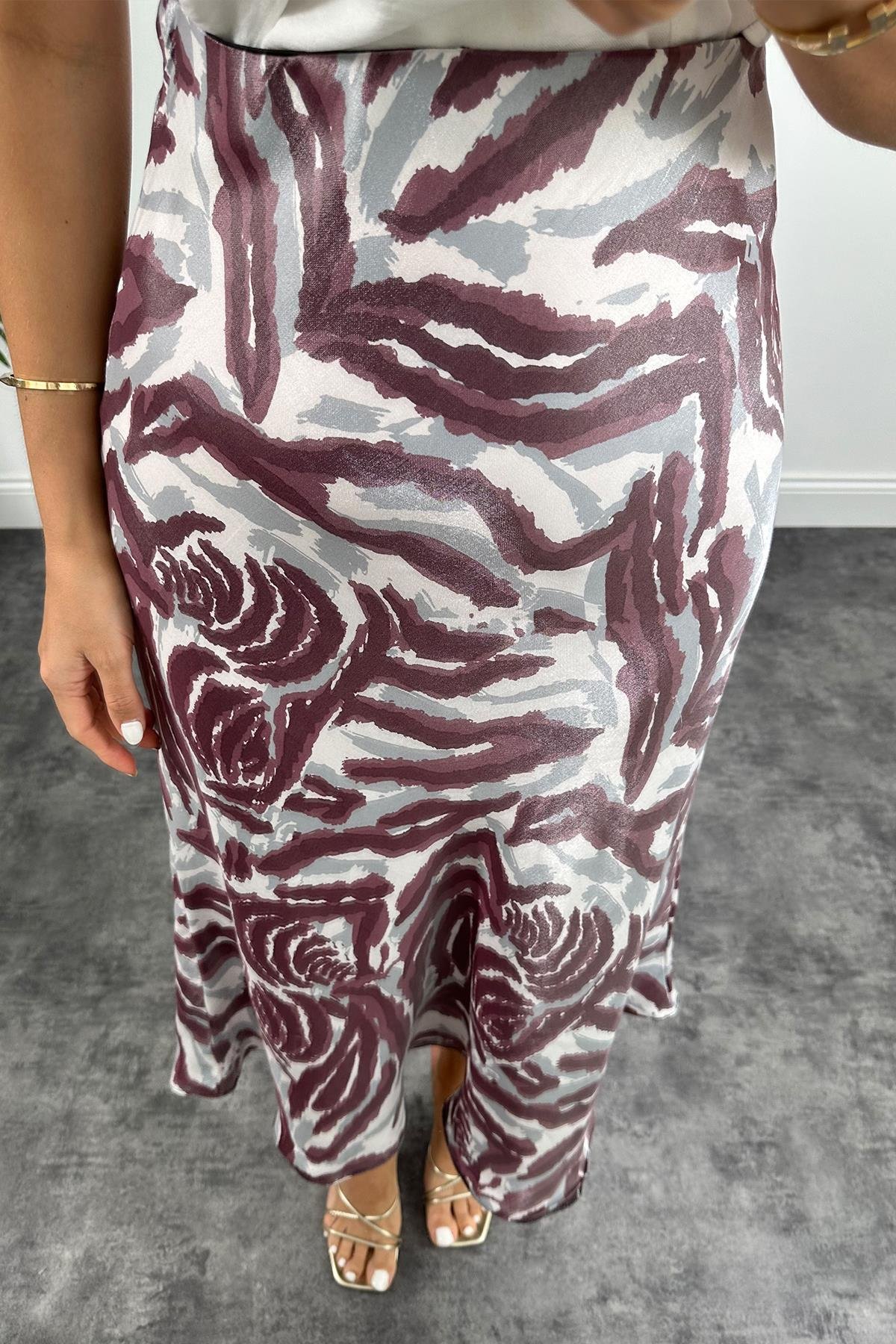 1. Sınıf Kalite Dışı Saten İçi Viskos Özel Dokulu Midi Boy Mürdüm Beyaz Desenli Etek