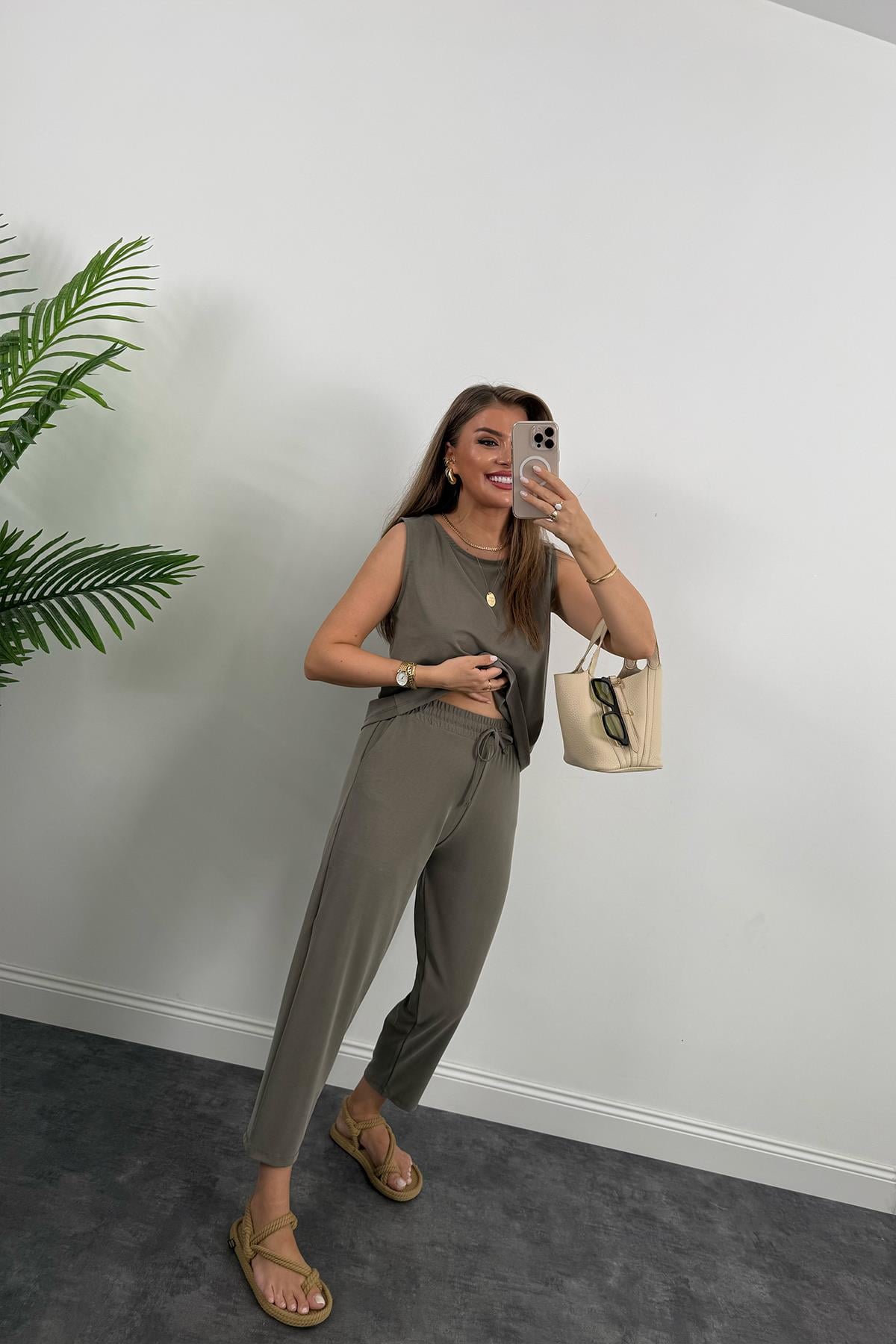 1. Sınıf Kalite Pike Modal Kumaş Pantolon Bluz Likralı Takım Haki