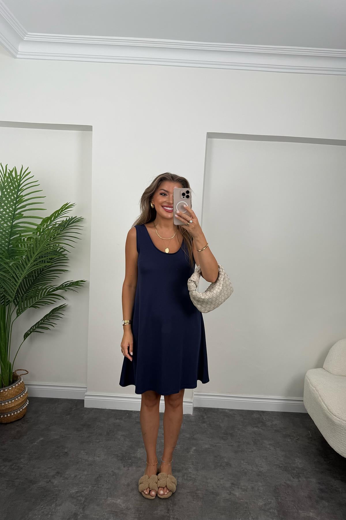 1. Sınıf Kalite Pike Modal Kumaş Sıfır Kol Basic Elbise Lacivert