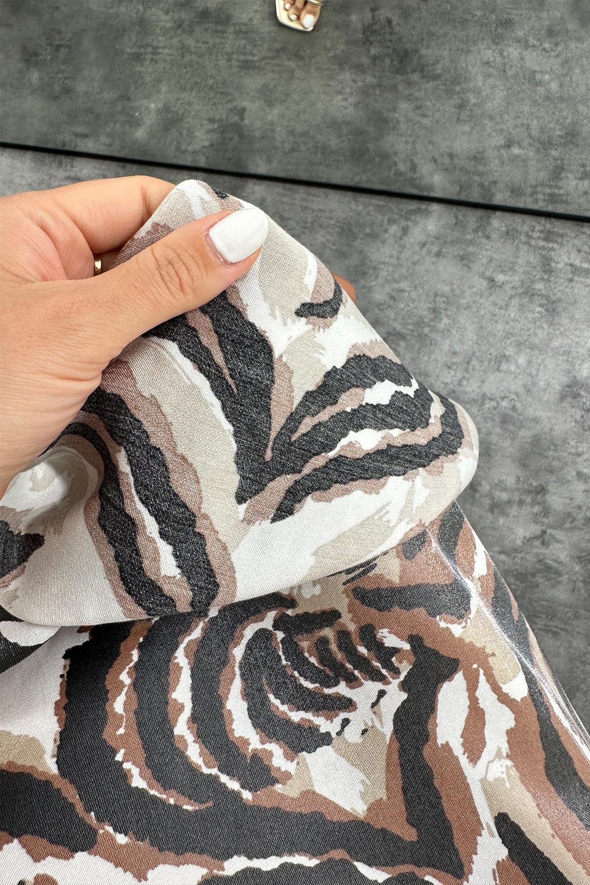 1. Sınıf Kalite Dışı Saten İçi Viskos Özel Dokulu Midi Boy Kahve Siyah Desenli Etek