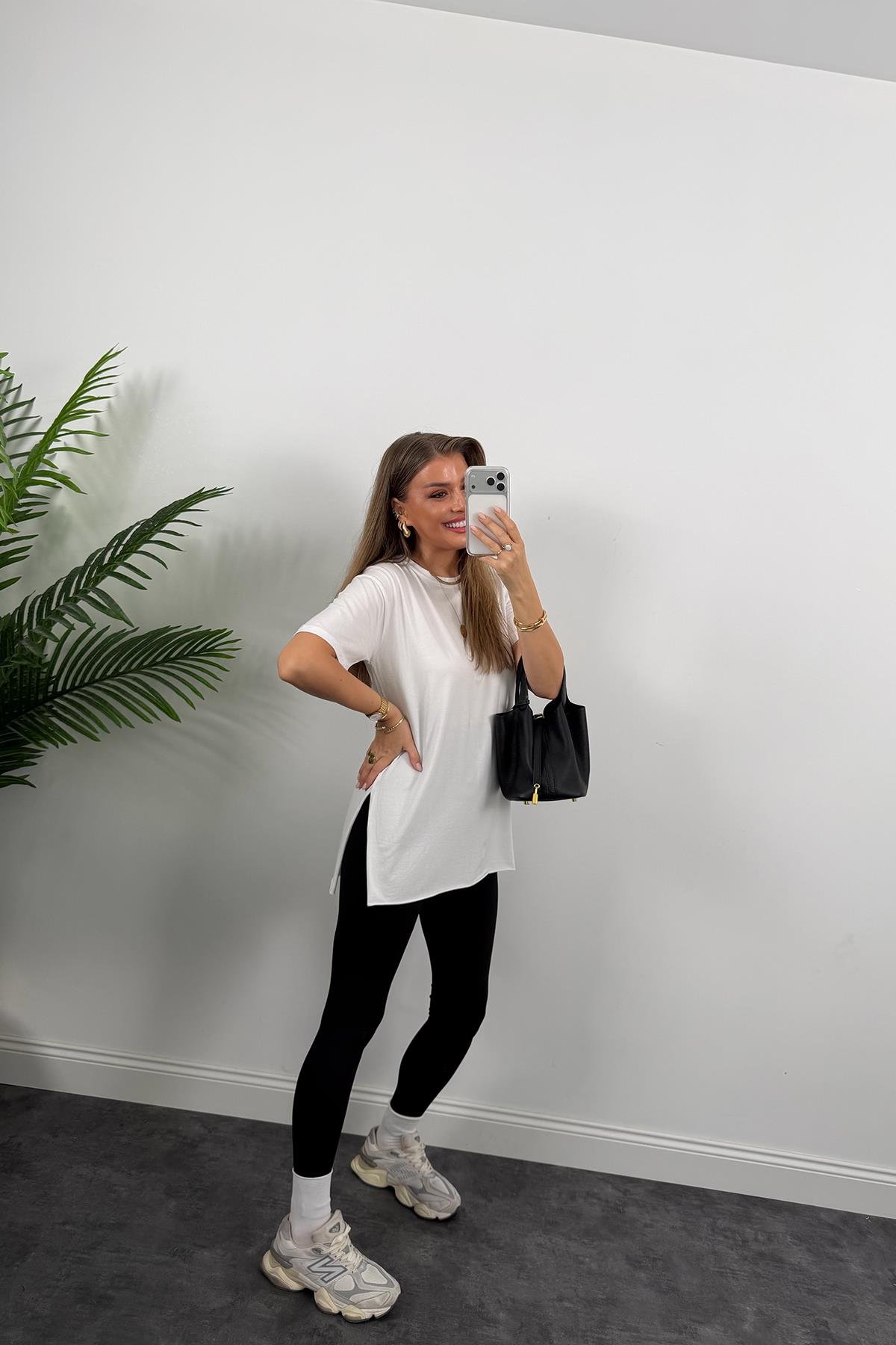 %100 Modal Kumaş Lüx Kalite Yırtmaçlı Salaş Basic Tshirt Beyaz