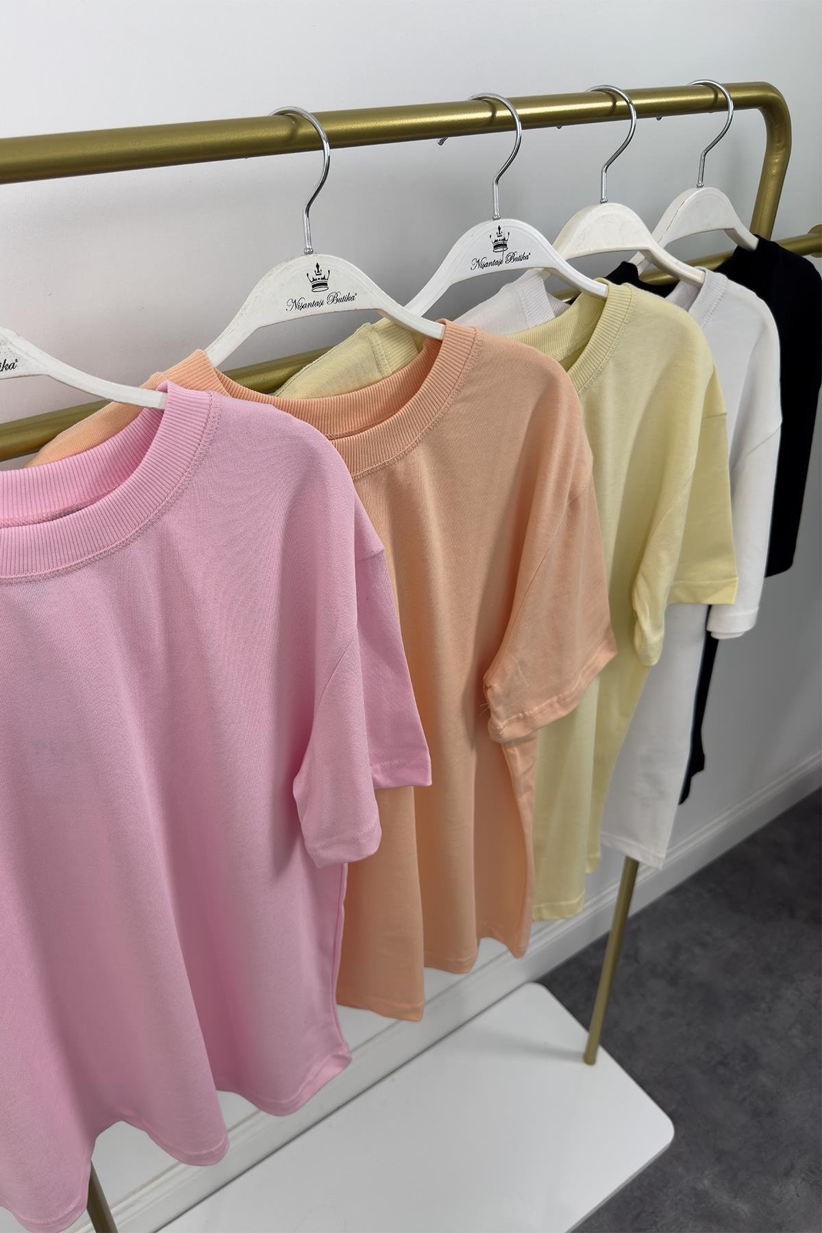 %100 Pamuklu Bisiklet Yaka Premium Basic Tshirt Pembe