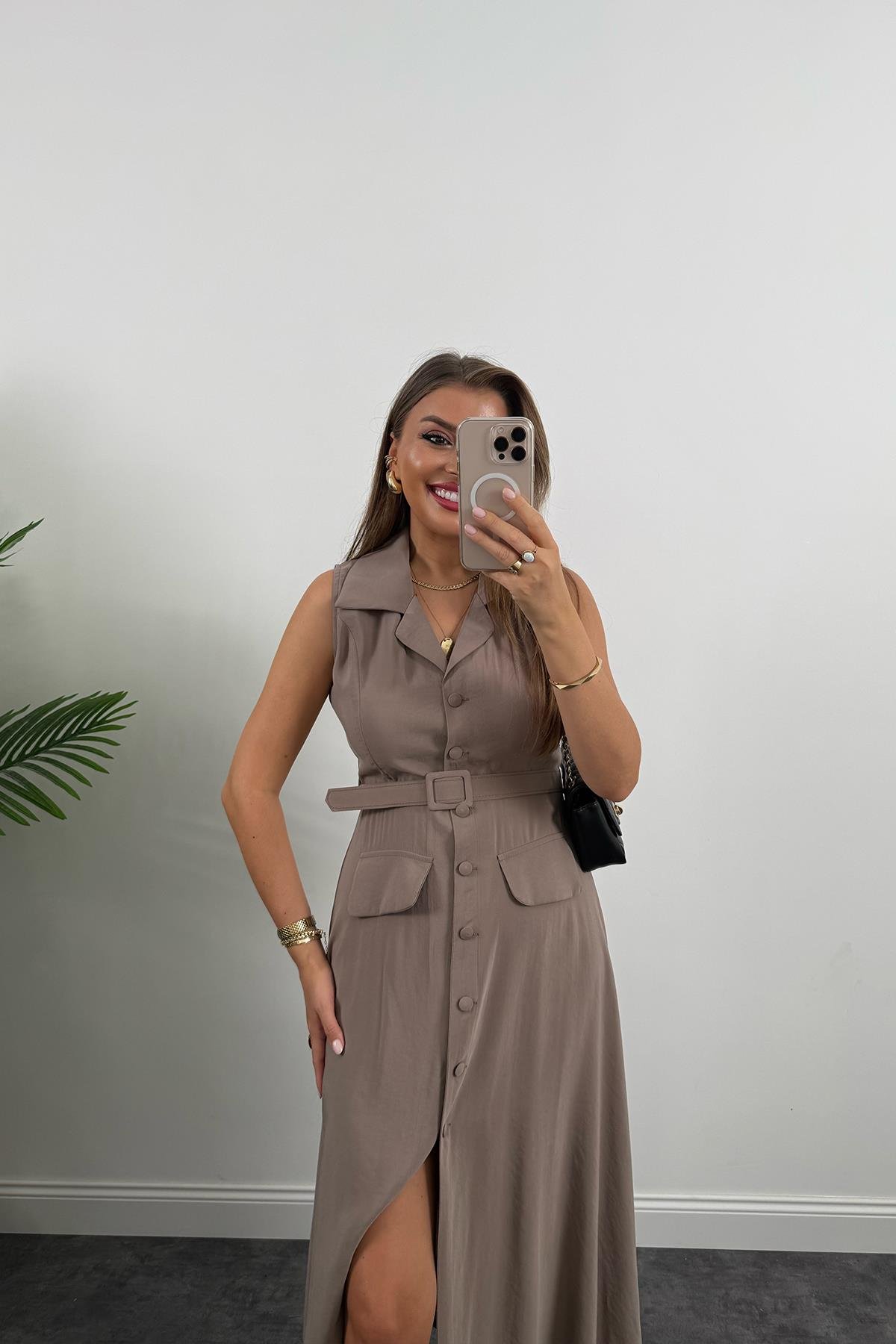 %100 Tensel Kumaş Lüx Kalite Düğmeli Kemerli Maxi Elbise Vizon