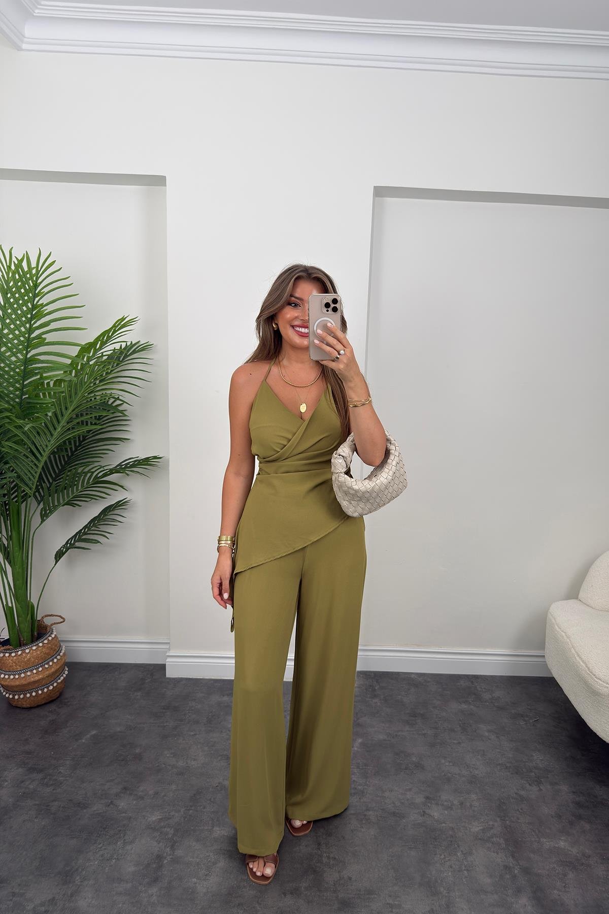 Asimetrik Bluzlu Palazzı Pantolon Takım Yağ Yeşili