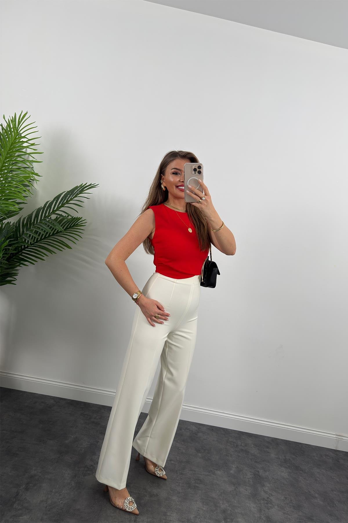 Bebe Marka Sırtı Fermuarlı Önü Zarf Klasik Kumaş Bluz Kırmızı