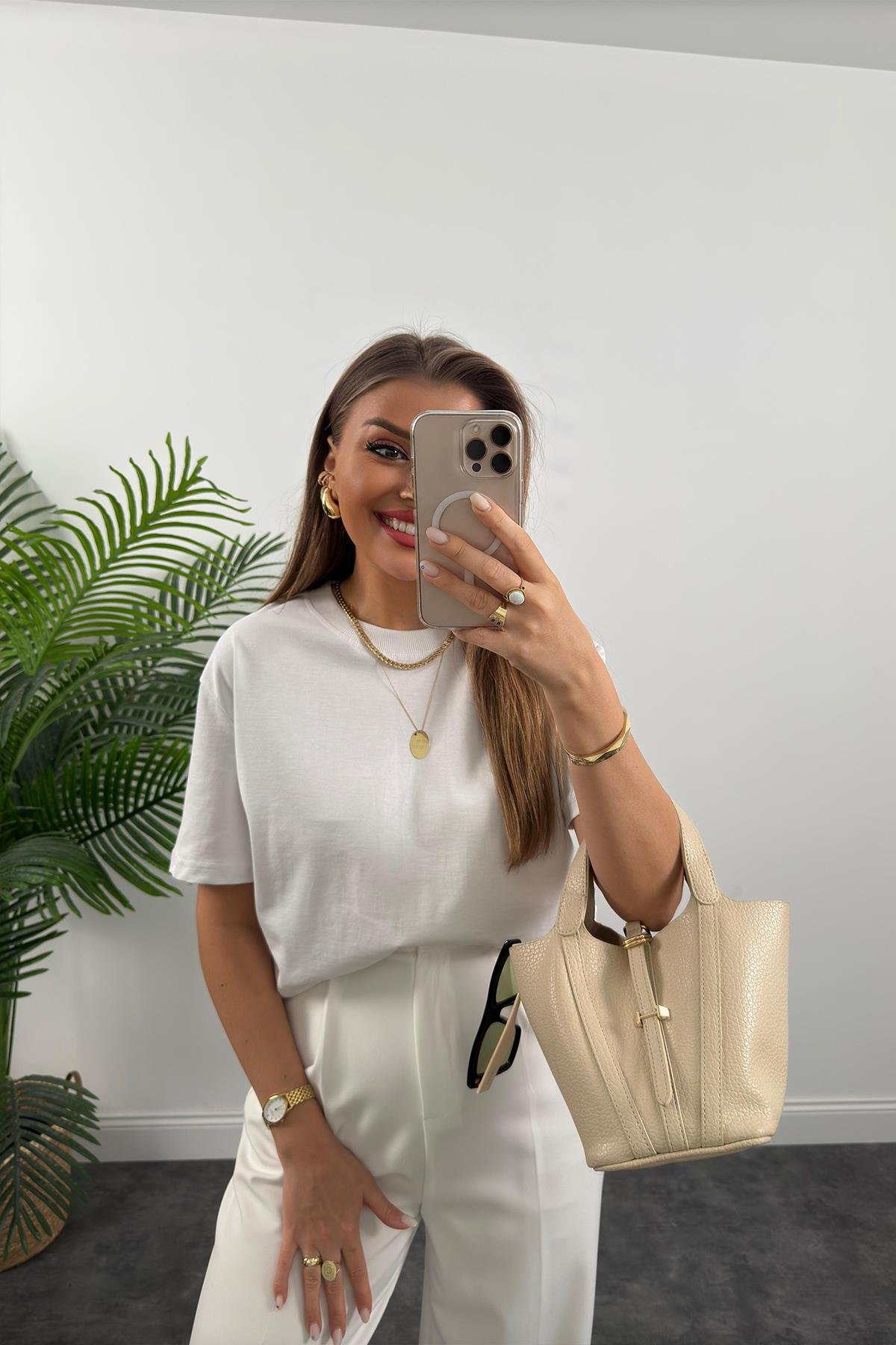 Dilvin Tam Pamuklu Dekoratif Dikiş Premium Basic Tshirt Beyaz