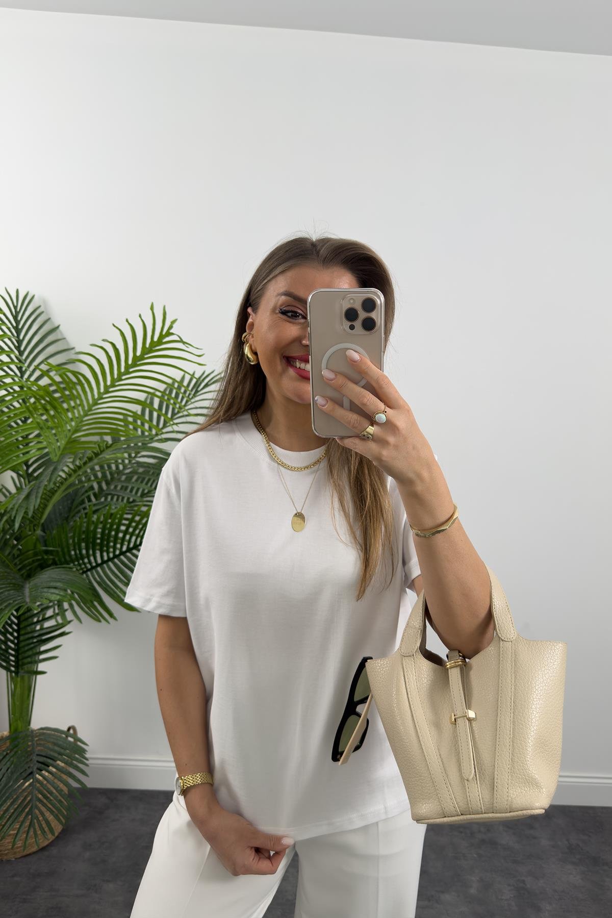 Dilvin Tam Pamuklu Dekoratif Dikiş Premium Basic Tshirt Beyaz