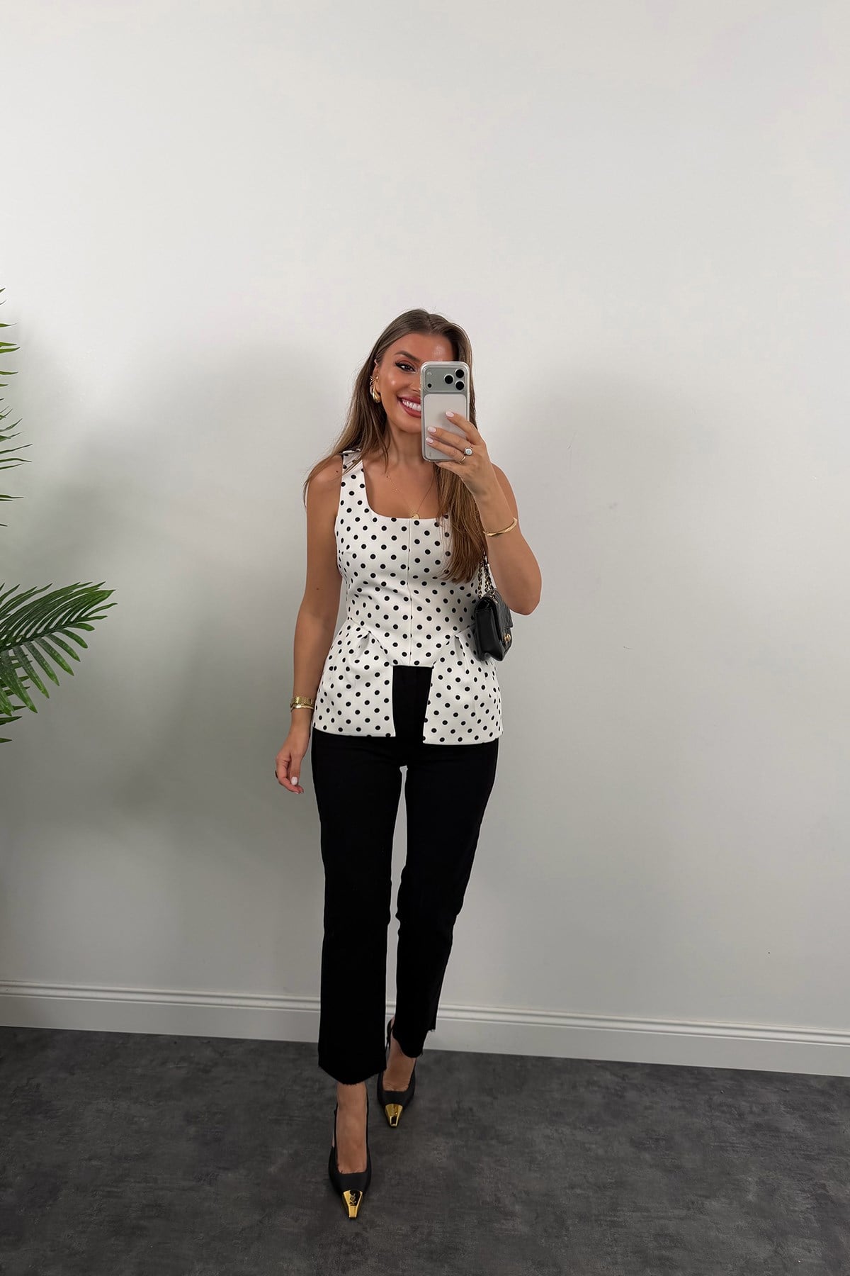 Double Kumaş Puantiyeli Kare Yak Peplum Bluz Beyaz