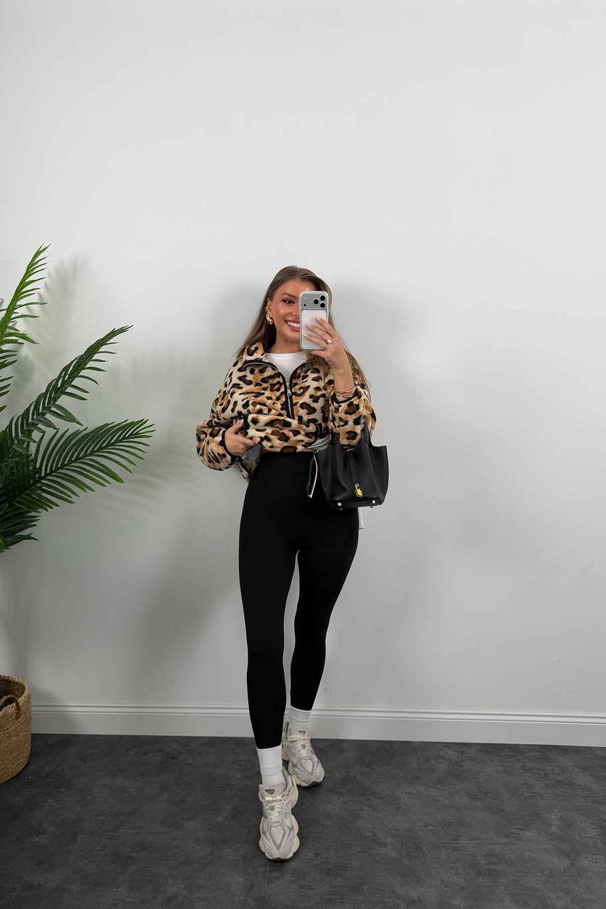 Fermuarlı Yumoş Leopar Ceket