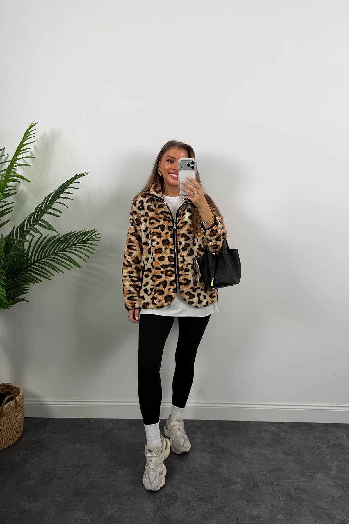 Fermuarlı Yumoş Leopar Ceket