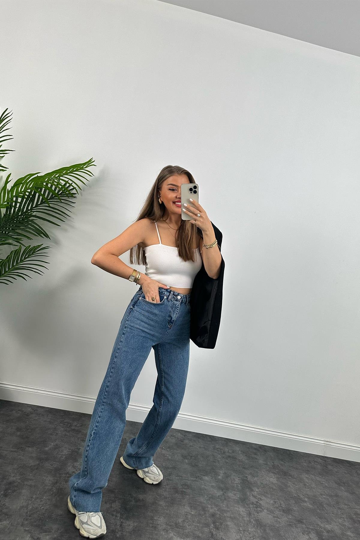 İp Askılı Elit Triko Crop Top Beyaz 