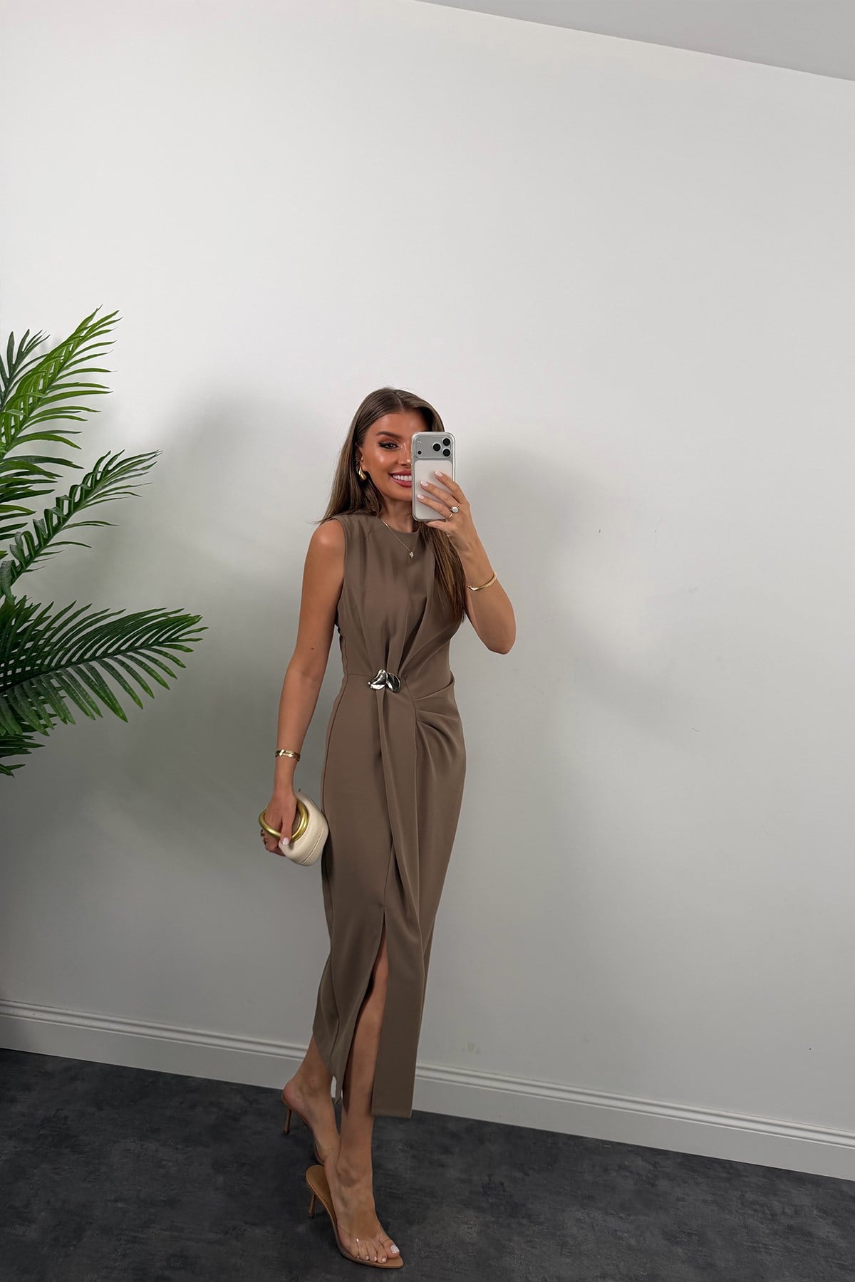 Lüx Kalite Bel Detaylı Drapeli Midi Boy Kalem Elbise Camel