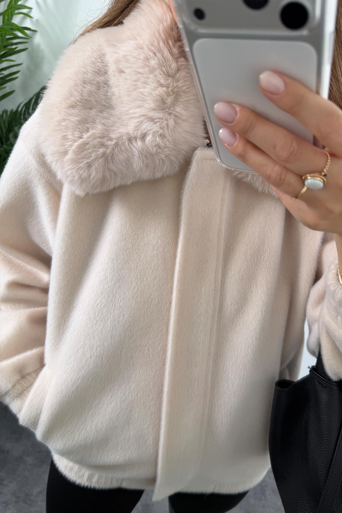 Lüx Kalite İthal Kumaş Kürk Mont Taş