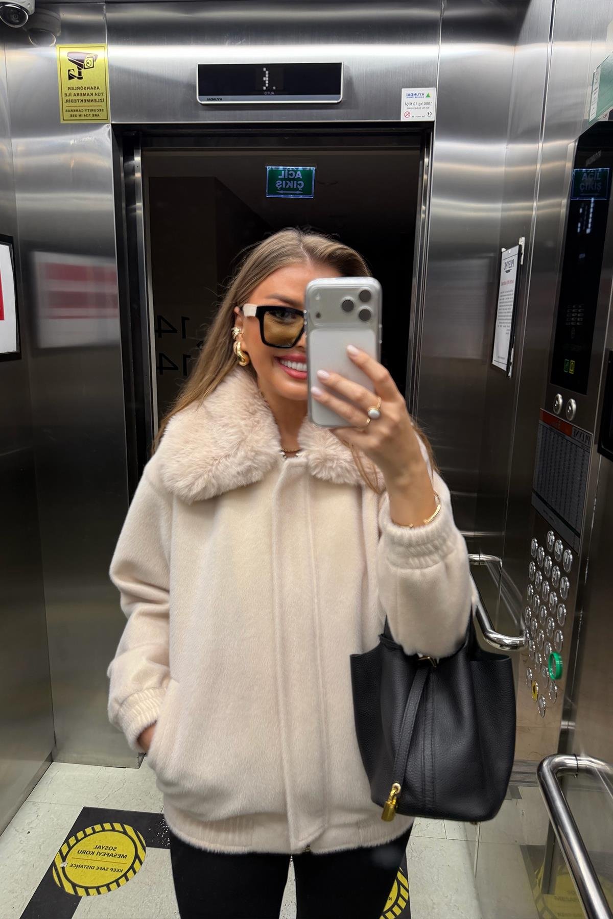 Lüx Kalite İthal Kumaş Kürk Mont Taş