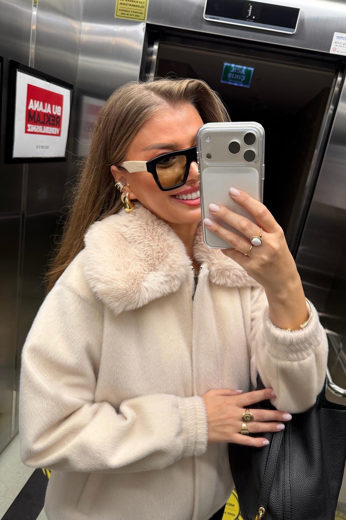 Lüx Kalite İthal Kumaş Kürk Mont Taş