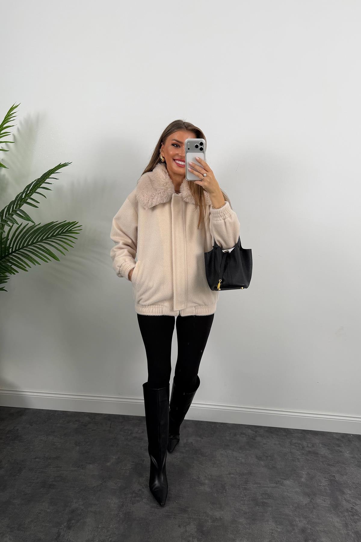 Lüx Kalite İthal Kumaş Kürk Mont Taş