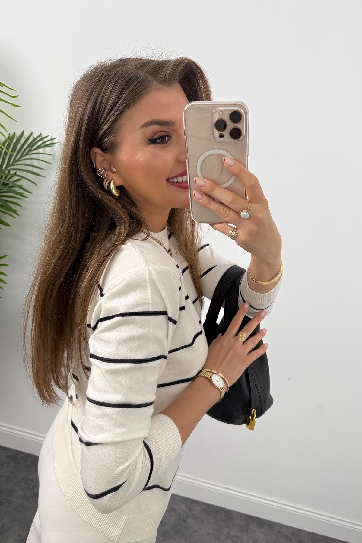 Massi Model 1. Sınıf Kalite Kaşmir Dokulu Marin Triko Ekru