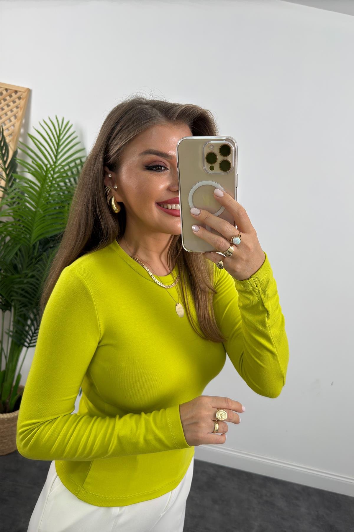 Massi Model Tam Pamuklu Soft Touch Likralı Basic Body Fıstık Yeşili