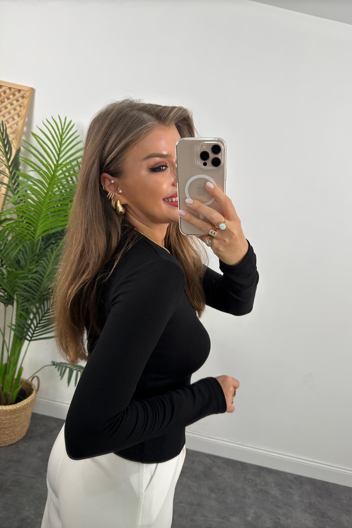 Massi Model Tam Pamuklu Soft Touch Likralı Basic Body Siyah