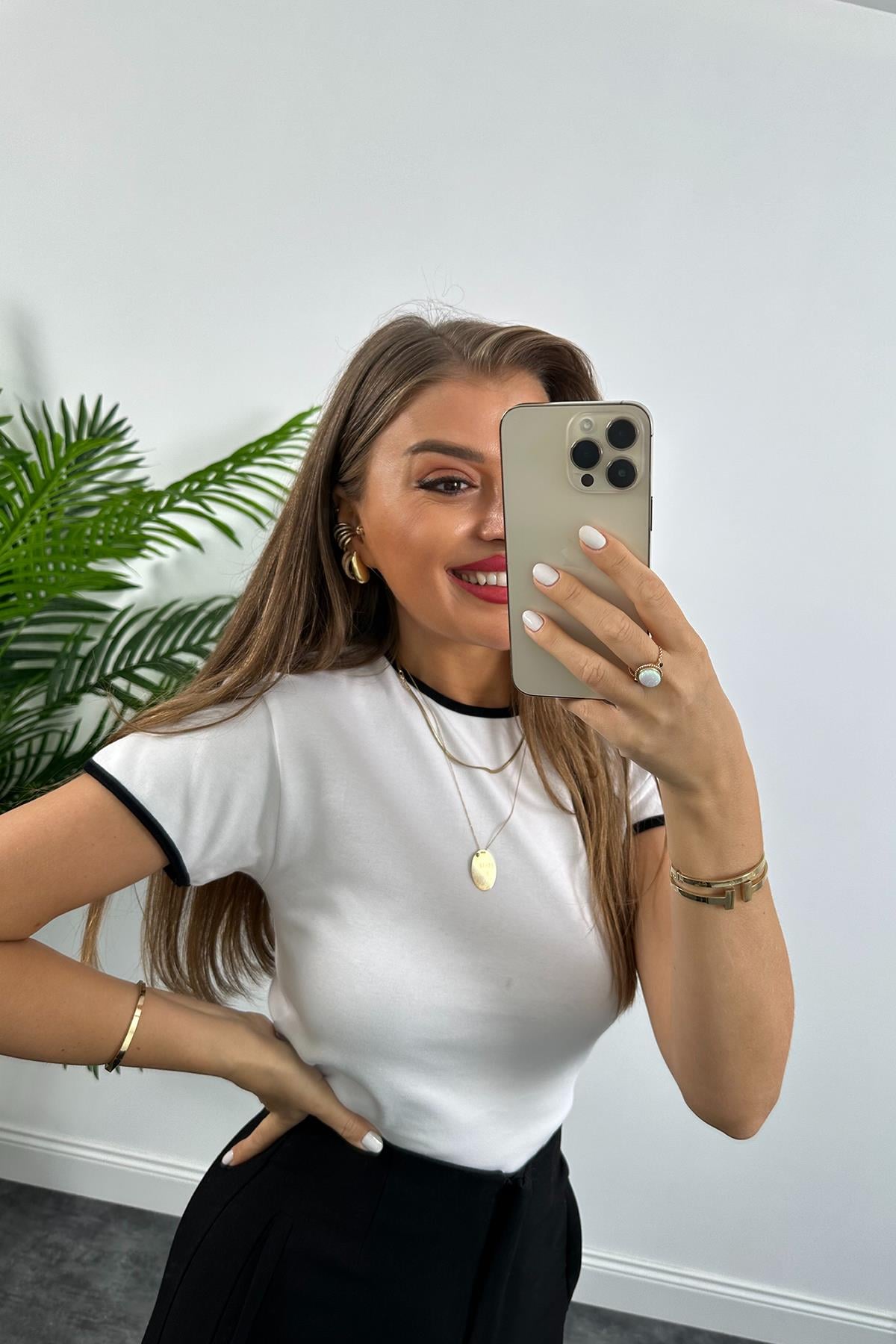 Massimo Model %100 Pamuklu Biyeli Kısa Kol Basic Tshirt  Beyaz