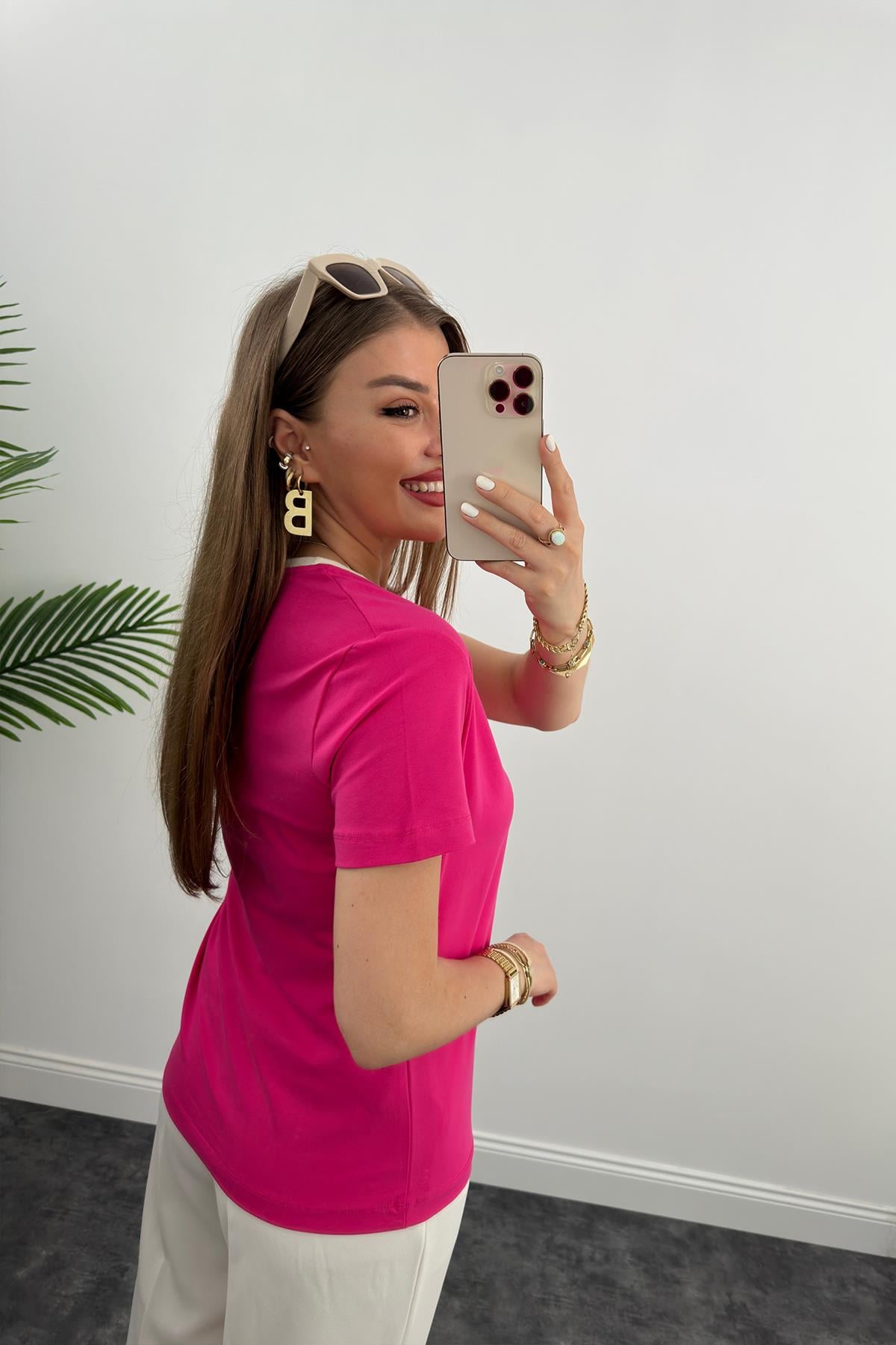 Massimo Model Bisiklet Yaka Biyeli Detaylı Basic Tshirt Fuşya