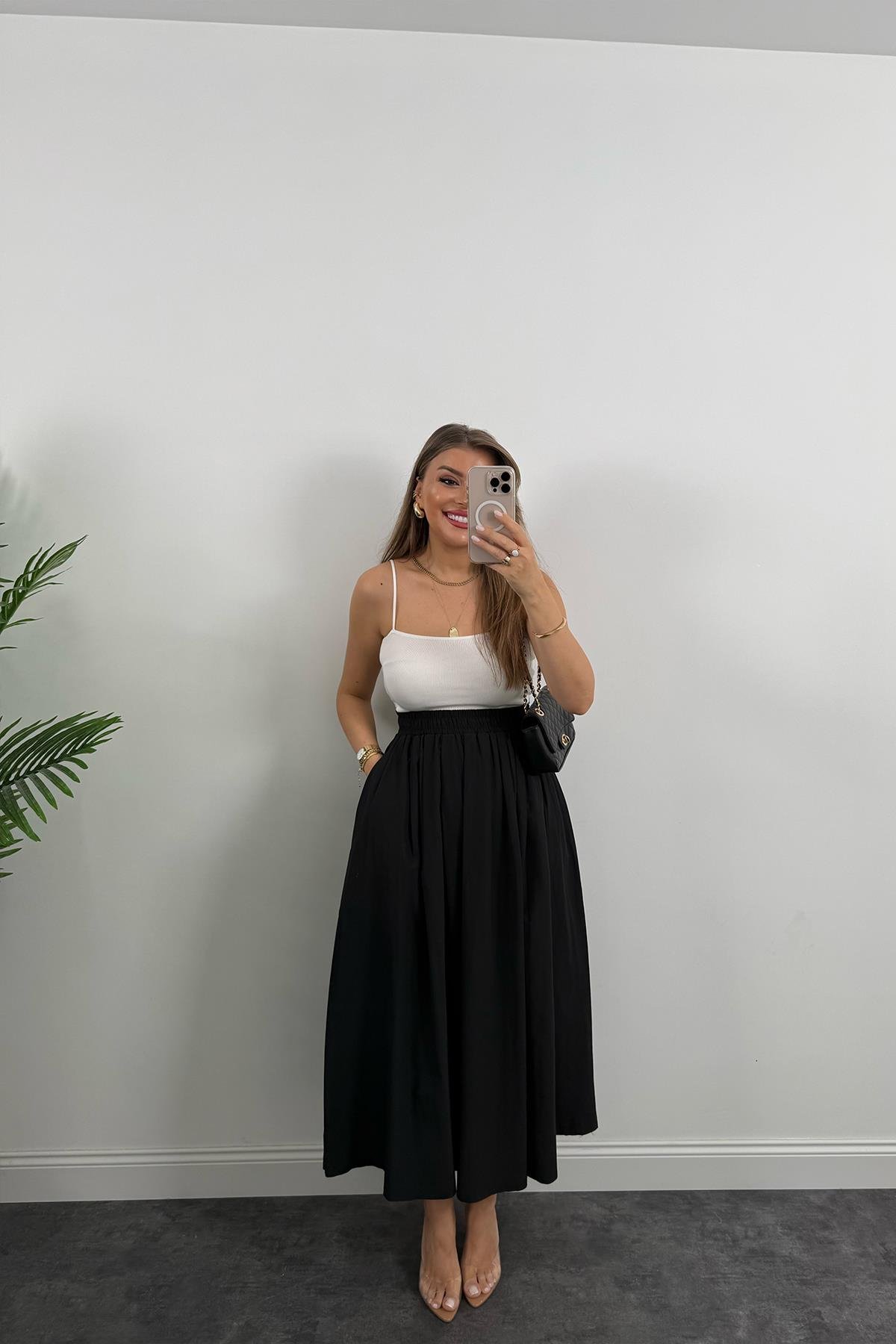 Maxi Boy Beli Kalın Lastikli Basic Kloş Poplin Etek Siyah 