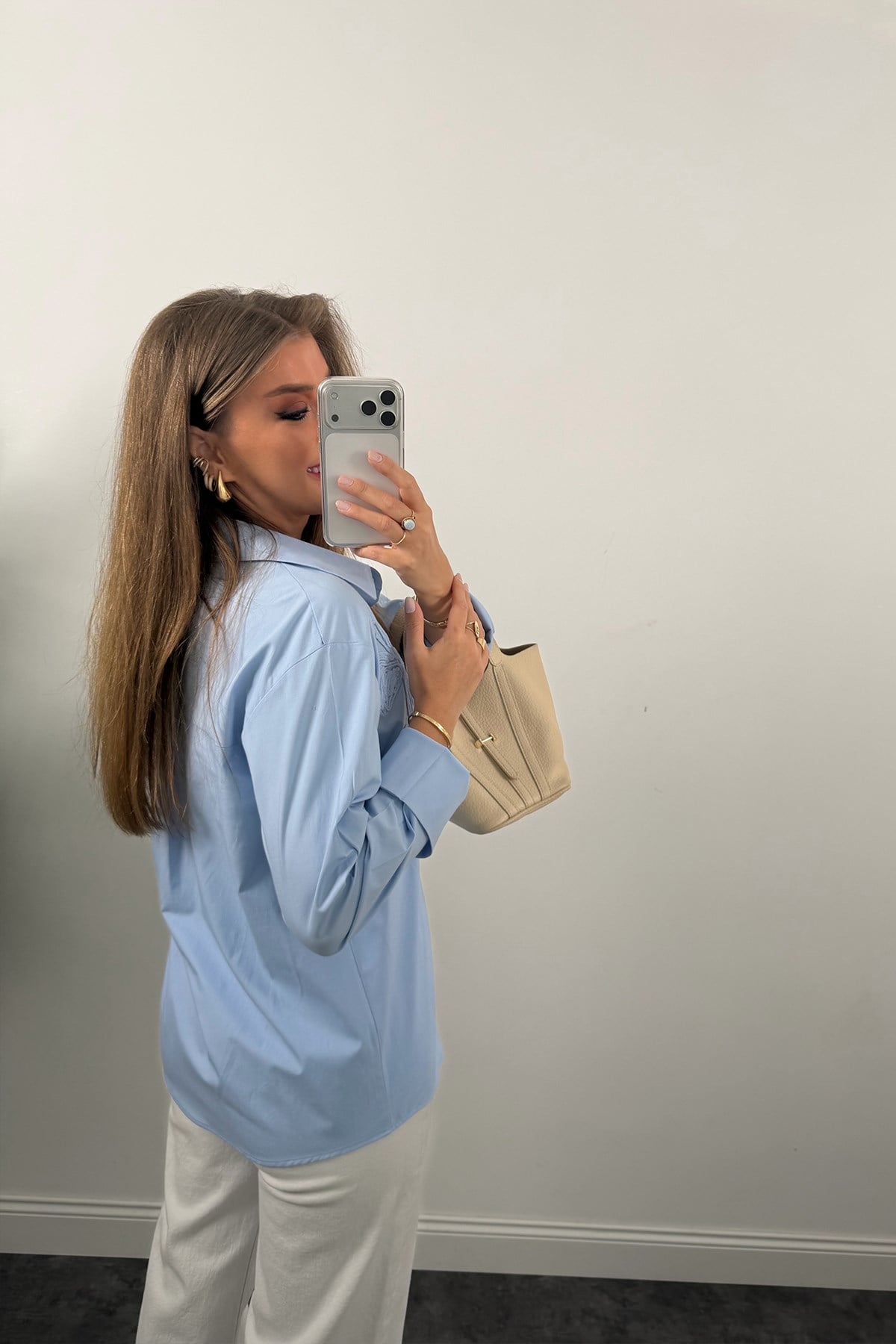 Mng Önü Nakışlı %100 Pamuk Poplin Gömlek Mavi