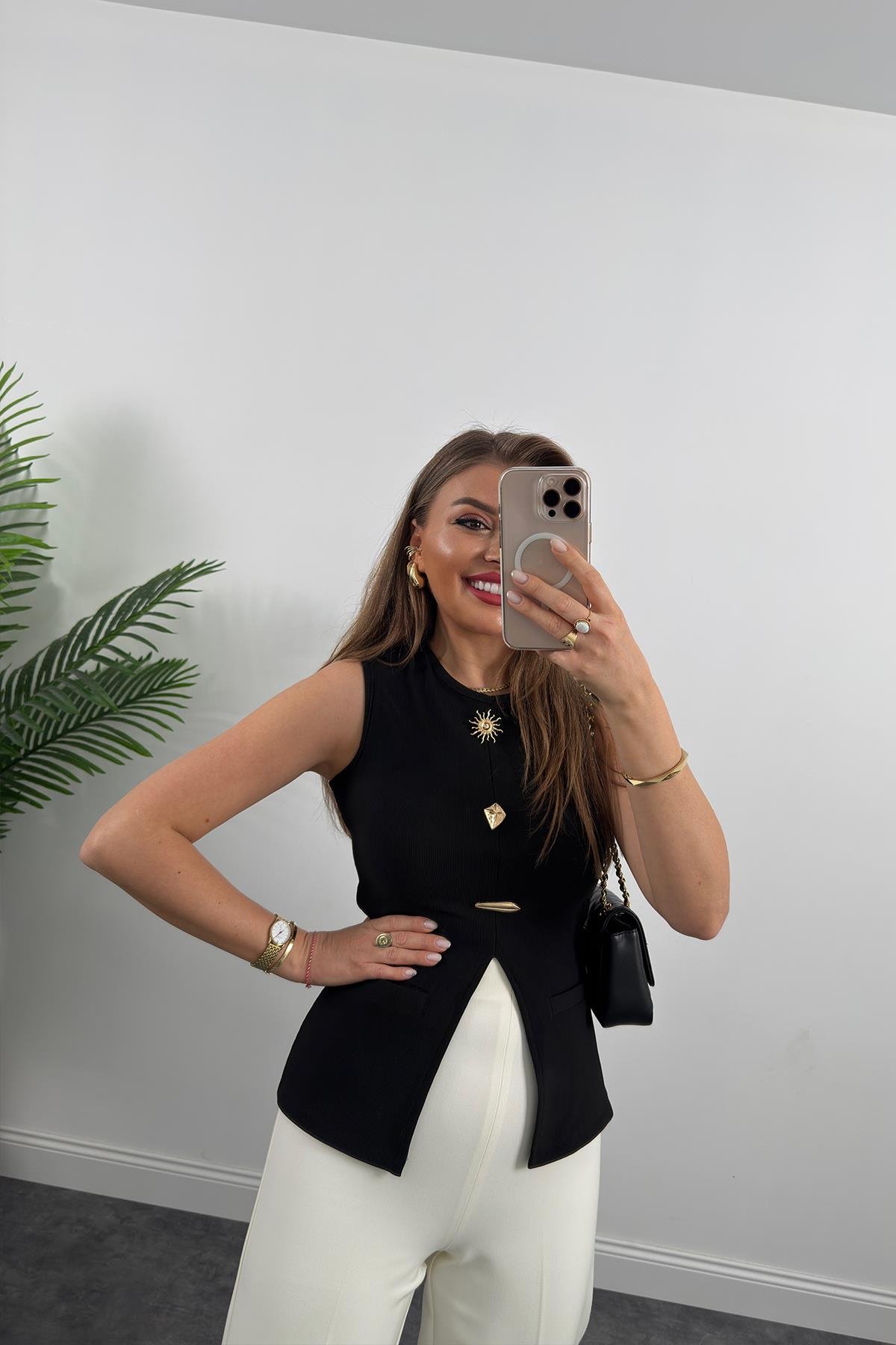 Ottoman Kumaş Güneş Serisi Sıfır Kol Likralı Eteği V Bluz Siyah