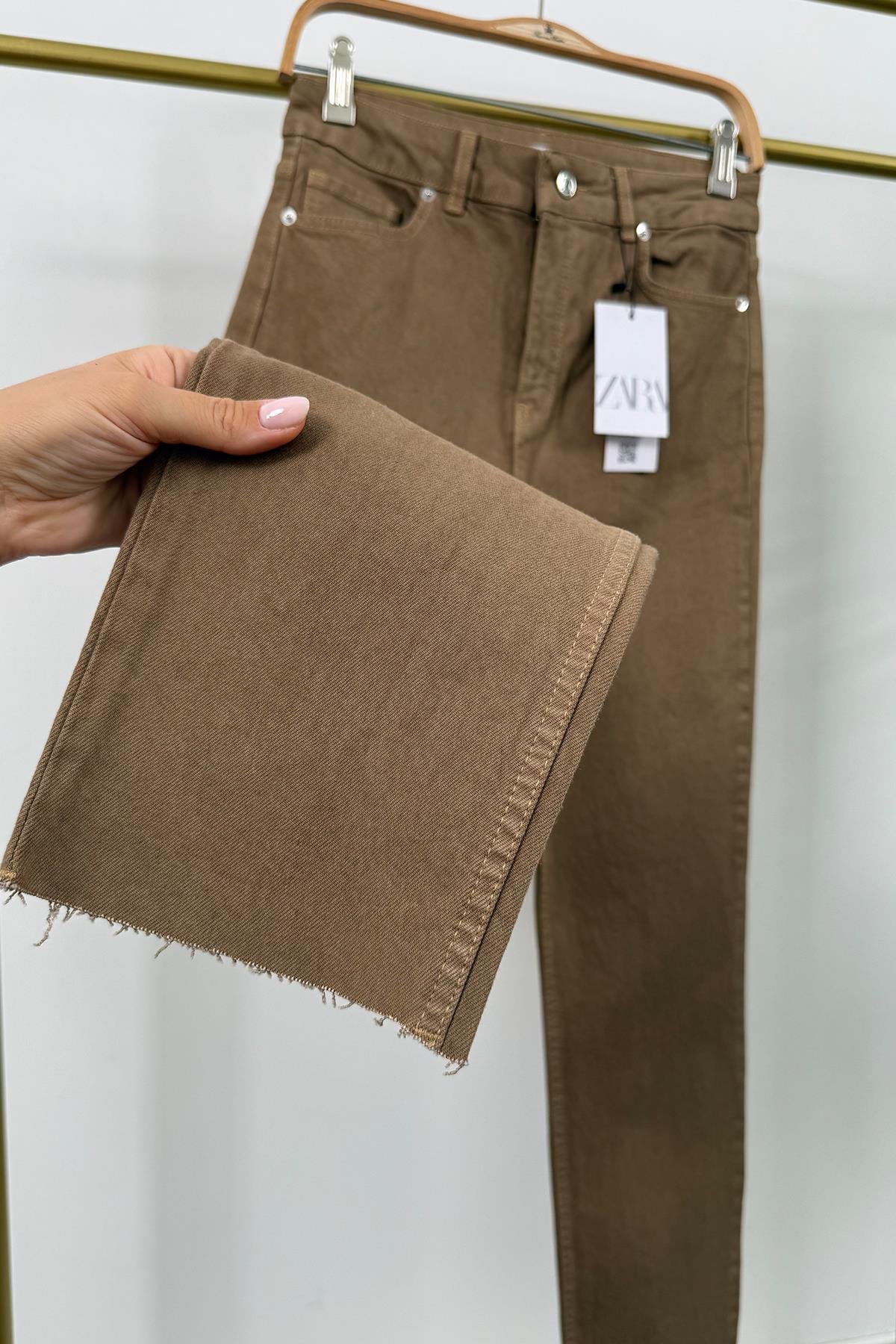 Premium Kalite Paçası Kesik Toparlayıcı Boyfit Jean Eskitme Açık Kahve