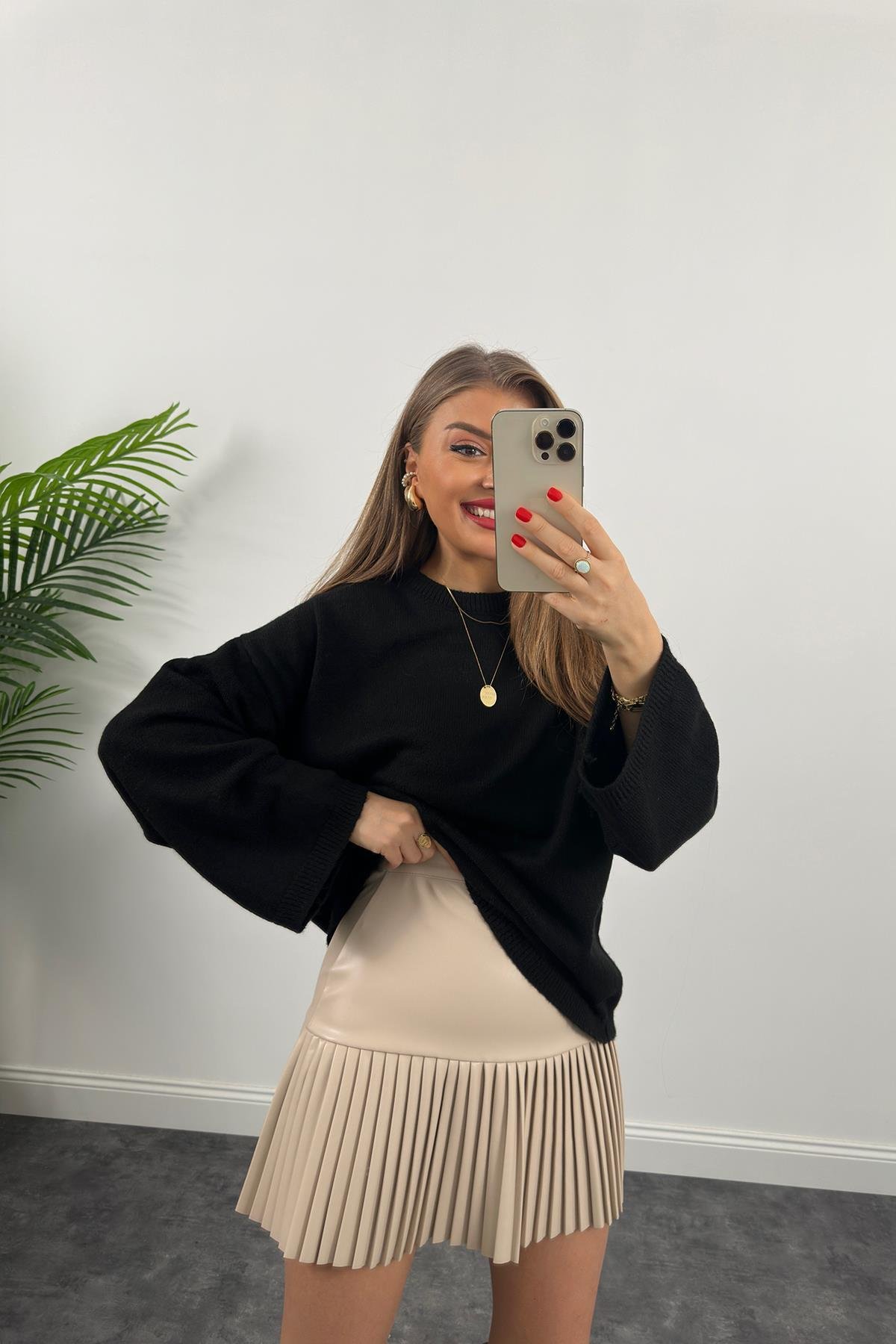 Premium Kalite Pliseli Deri Etek Taş