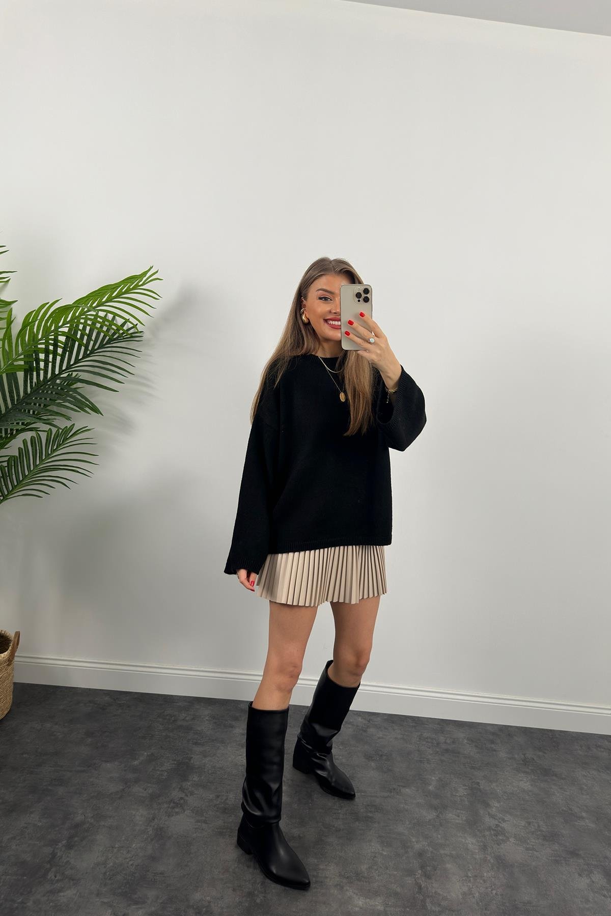 Premium Kalite Pliseli Deri Etek Taş