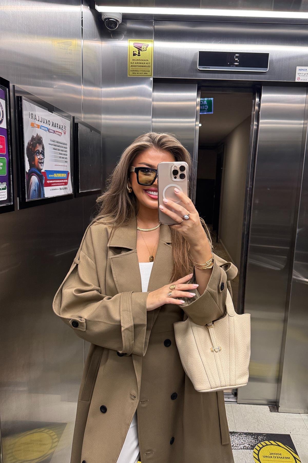 Premium Kalite Poliviskon Kumaş Astarlı Trençkot Karamel