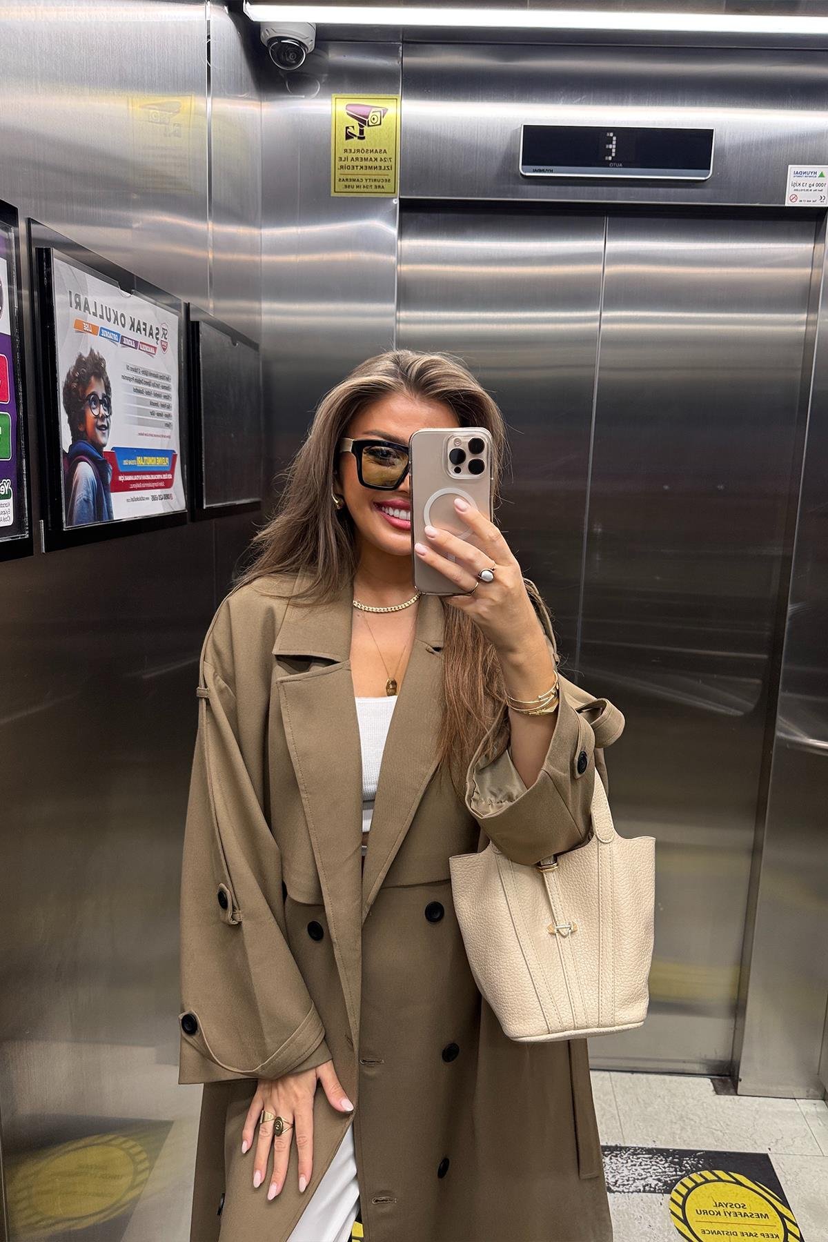 Premium Kalite Poliviskon Kumaş Astarlı Trençkot Karamel