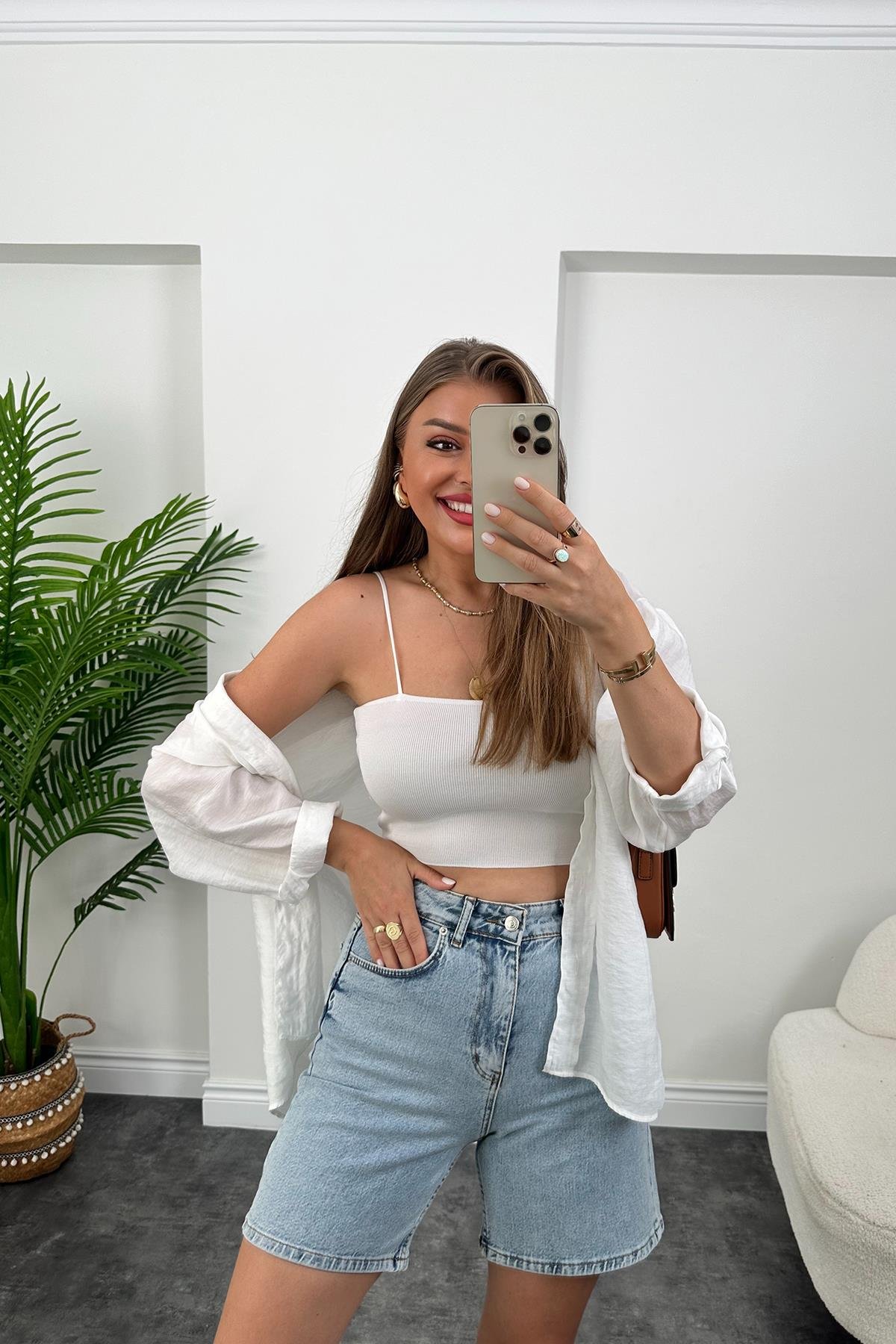 Premium Kalite Şehir Boy Boyfit Jean Şort  Yıkamalı Mavi