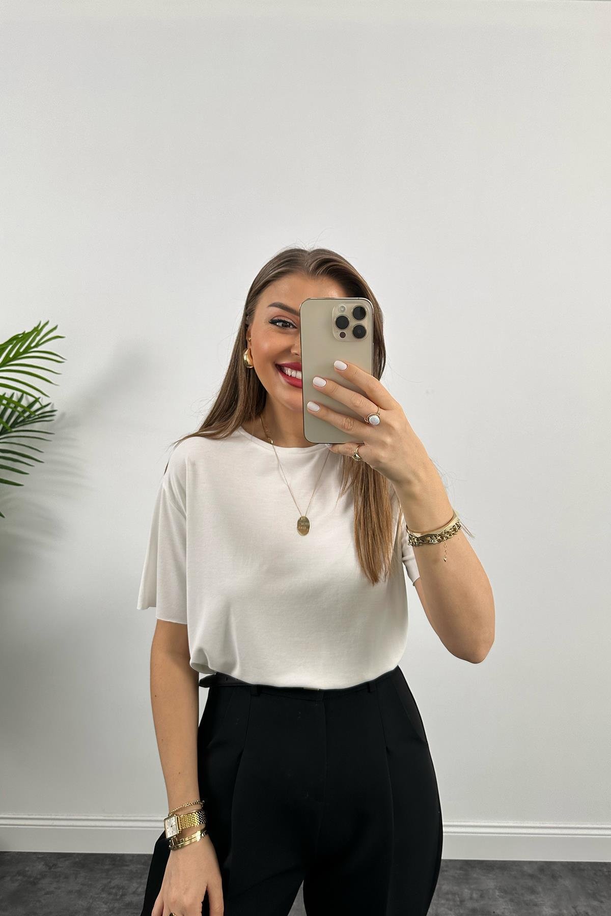 Premium Kalite Tok Kumaş Kemerli Havuç Pantolon Siyah