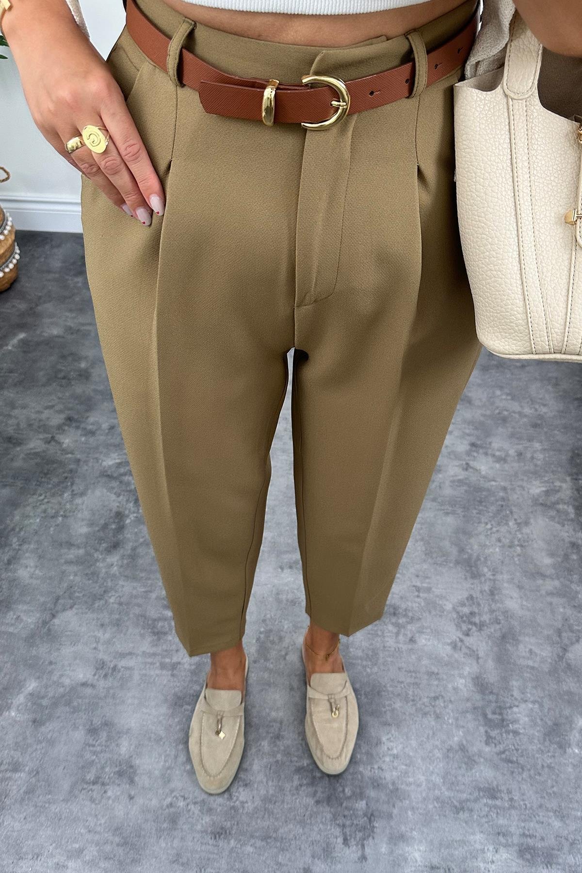 Premium Kalite Tok Kumaş Kemerli Havuç Pantolon Olive