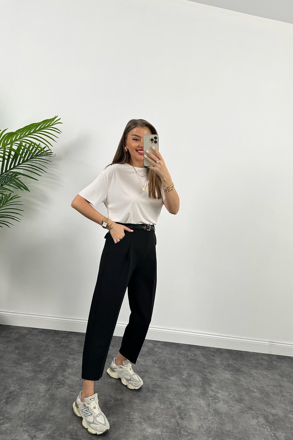 Premium Kalite Tok Kumaş Kemerli Havuç Pantolon Siyah