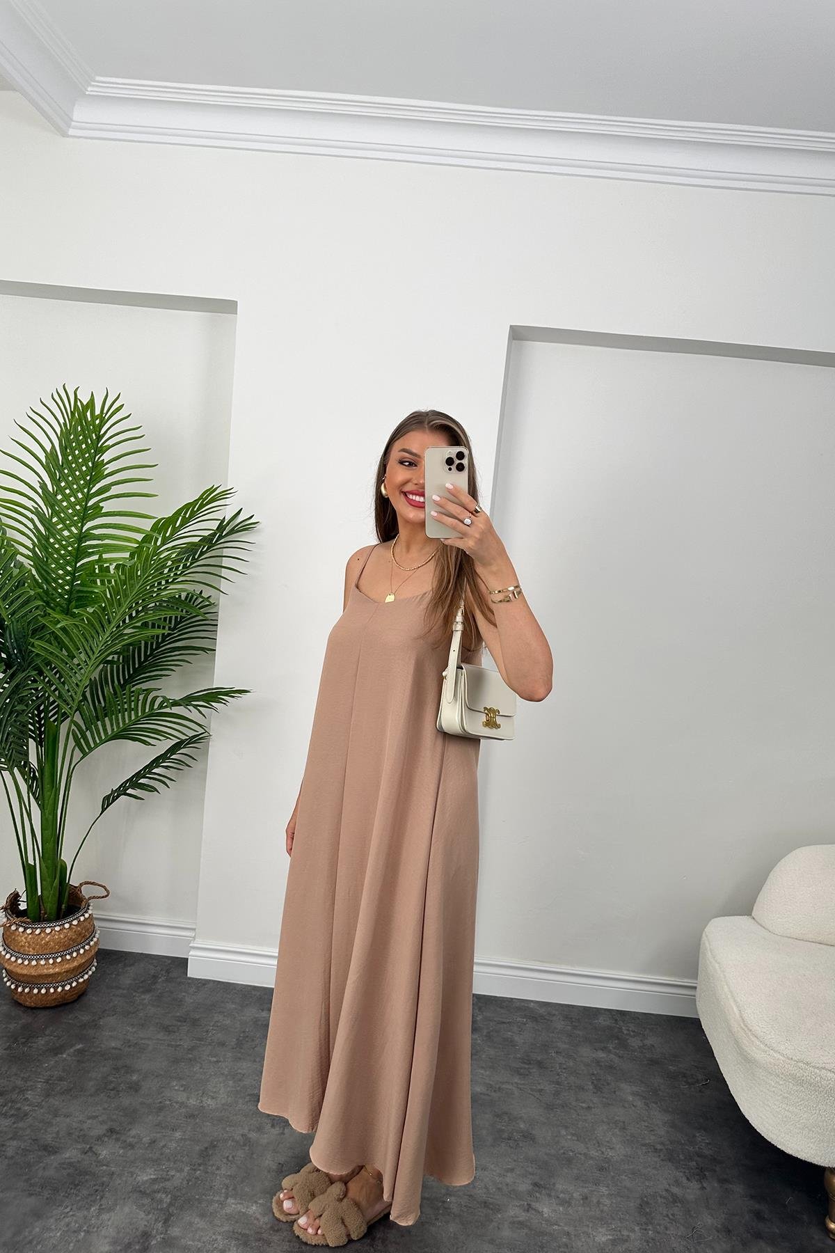 Premium Seri Basic Salaş Tensel Elbise Camel