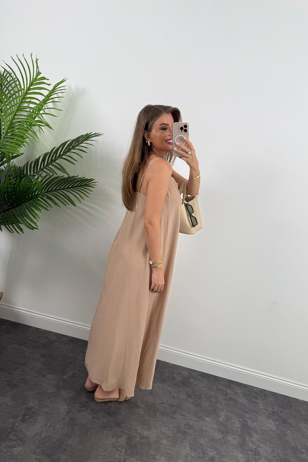 Premium Seri Basic Salaş Tensel Elbise Camel 