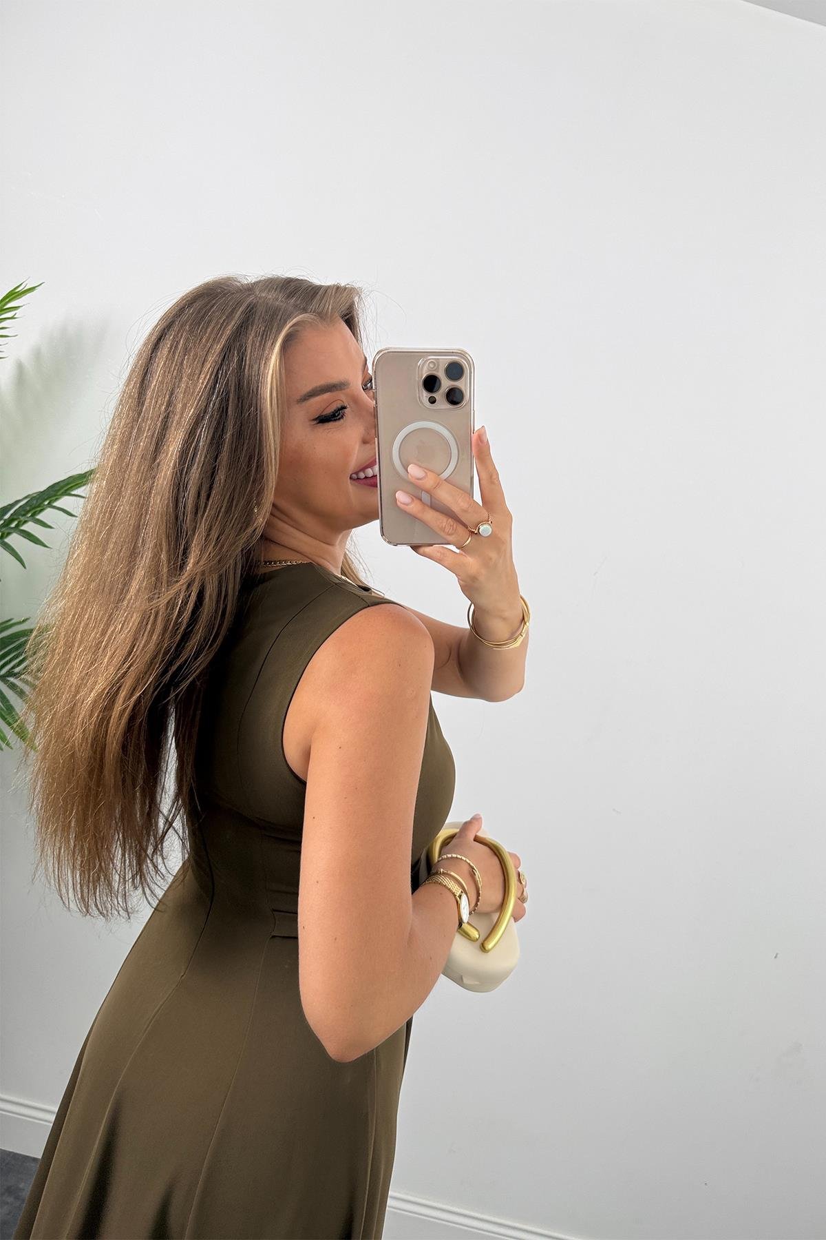 Premium Seri Beli Tokalı Parçalı Midi Kloş Elbise Haki