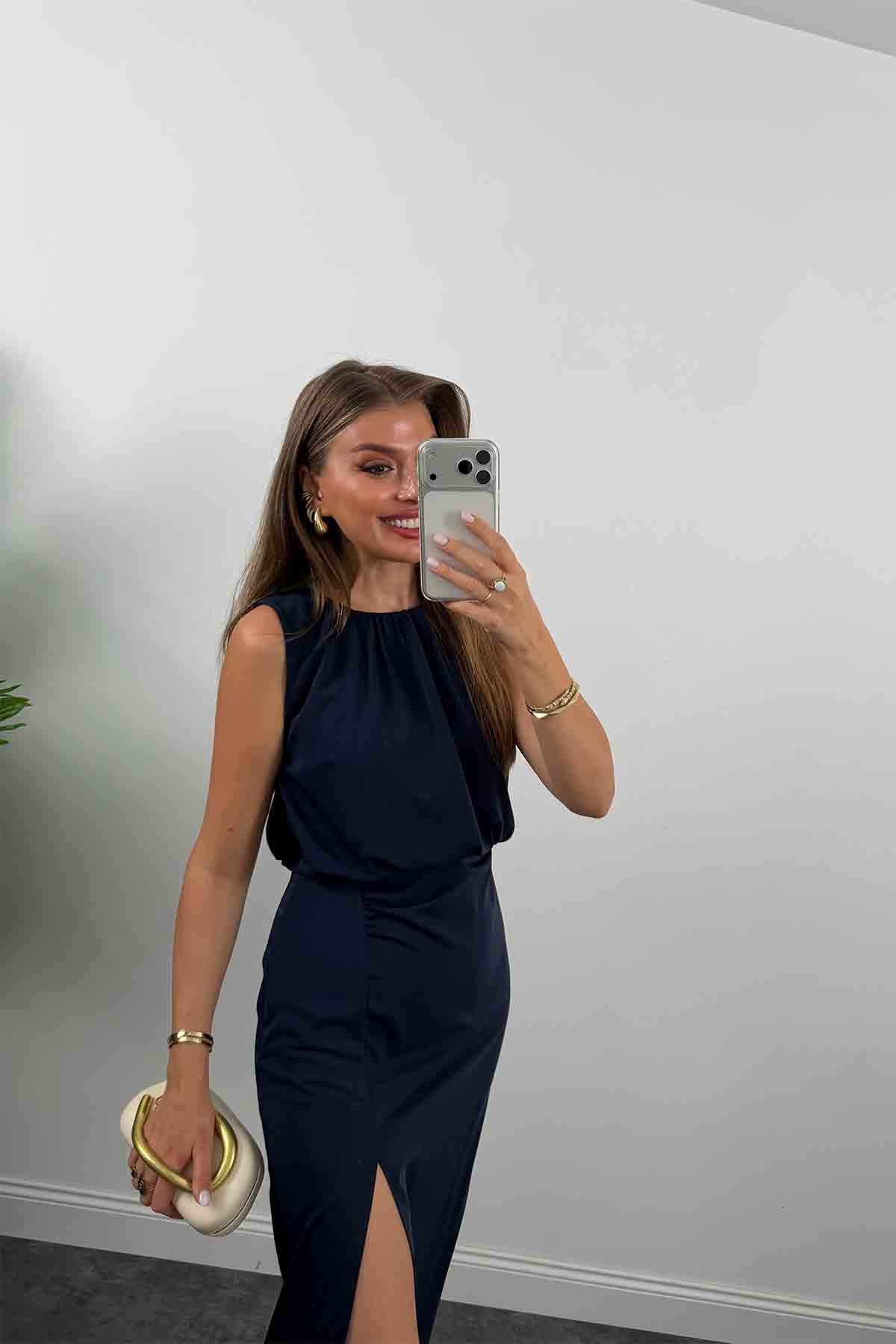 Premium Seri Drapeli Dökümlü Yırtmaçlı Kalem Elbise Lacivert