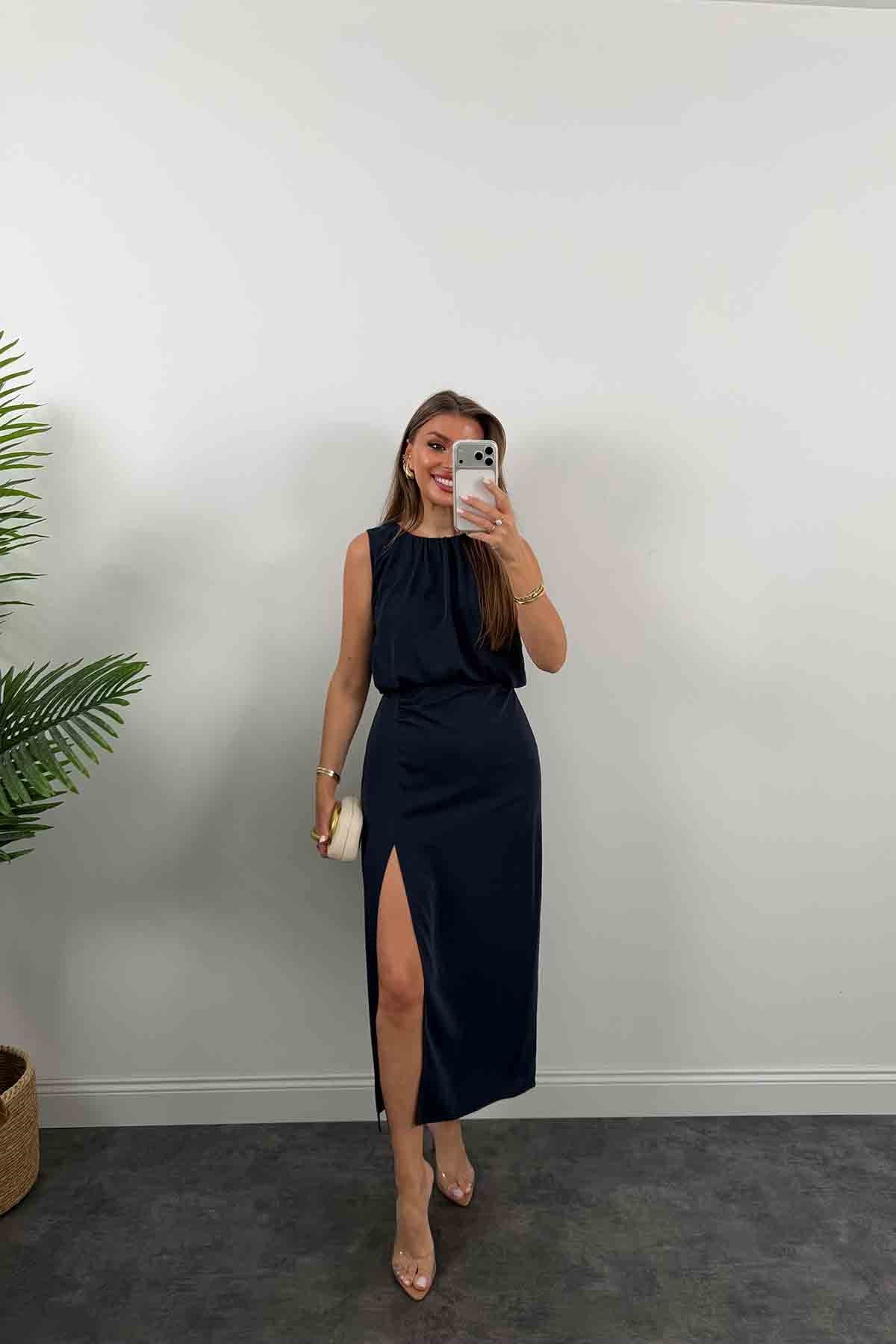 Premium Seri Drapeli Dökümlü Yırtmaçlı Kalem Elbise Lacivert