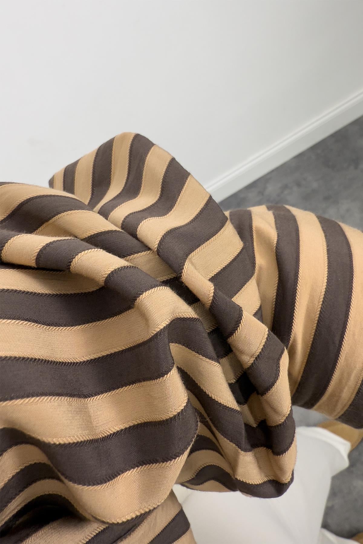 Premium Seri Kahve Camel Çizgili Tensel Gömlek